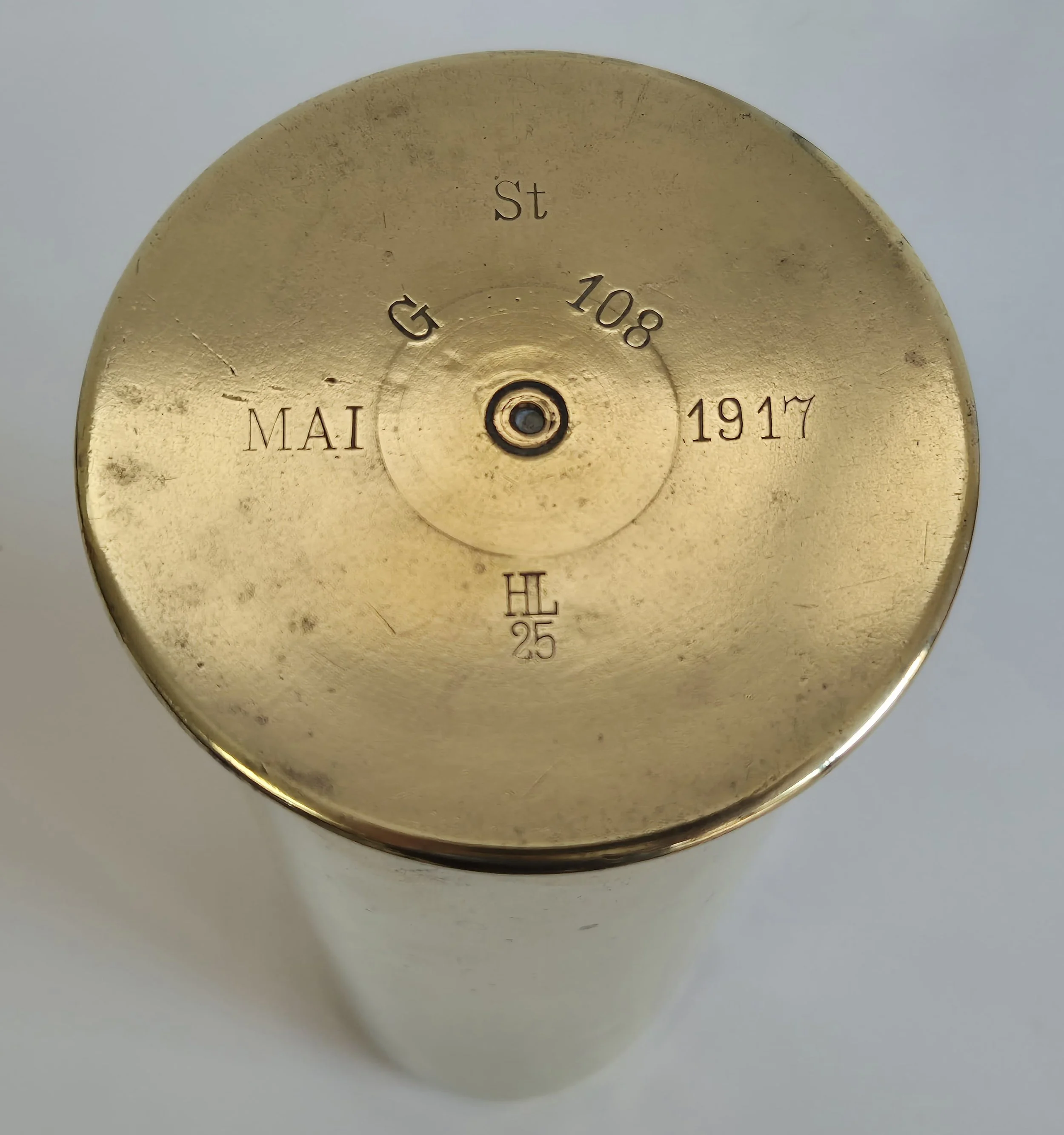 WW1 German brass case for the 7.7cm FK 96 n.A. light field gun dated 1917