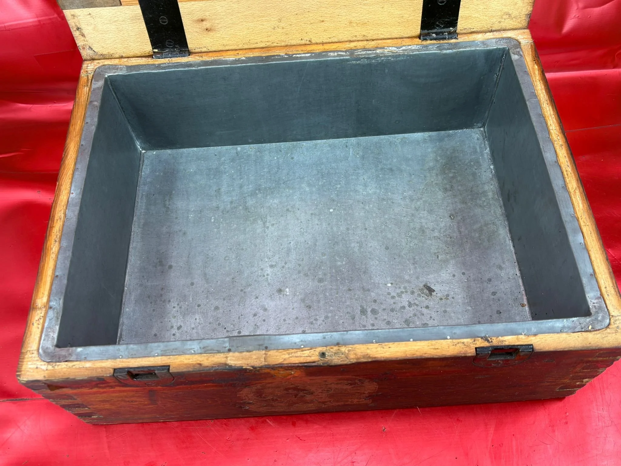 WhatsApp Image 2025-11-18 at 12.14.11 (2).jpeg