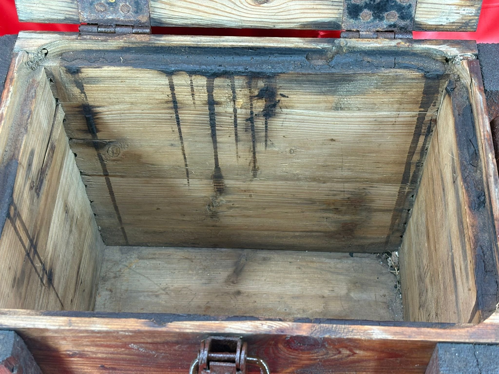 WhatsApp Image 2025-11-18 at 12.10.41 (6).jpeg