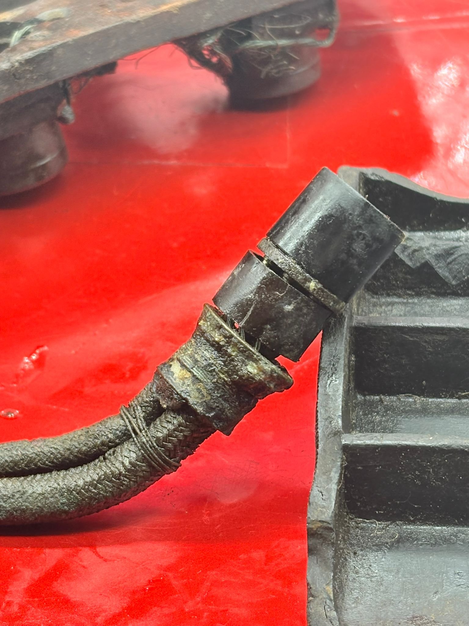 WhatsApp Image 2025-12-08 at 15.33.47 (2).jpeg