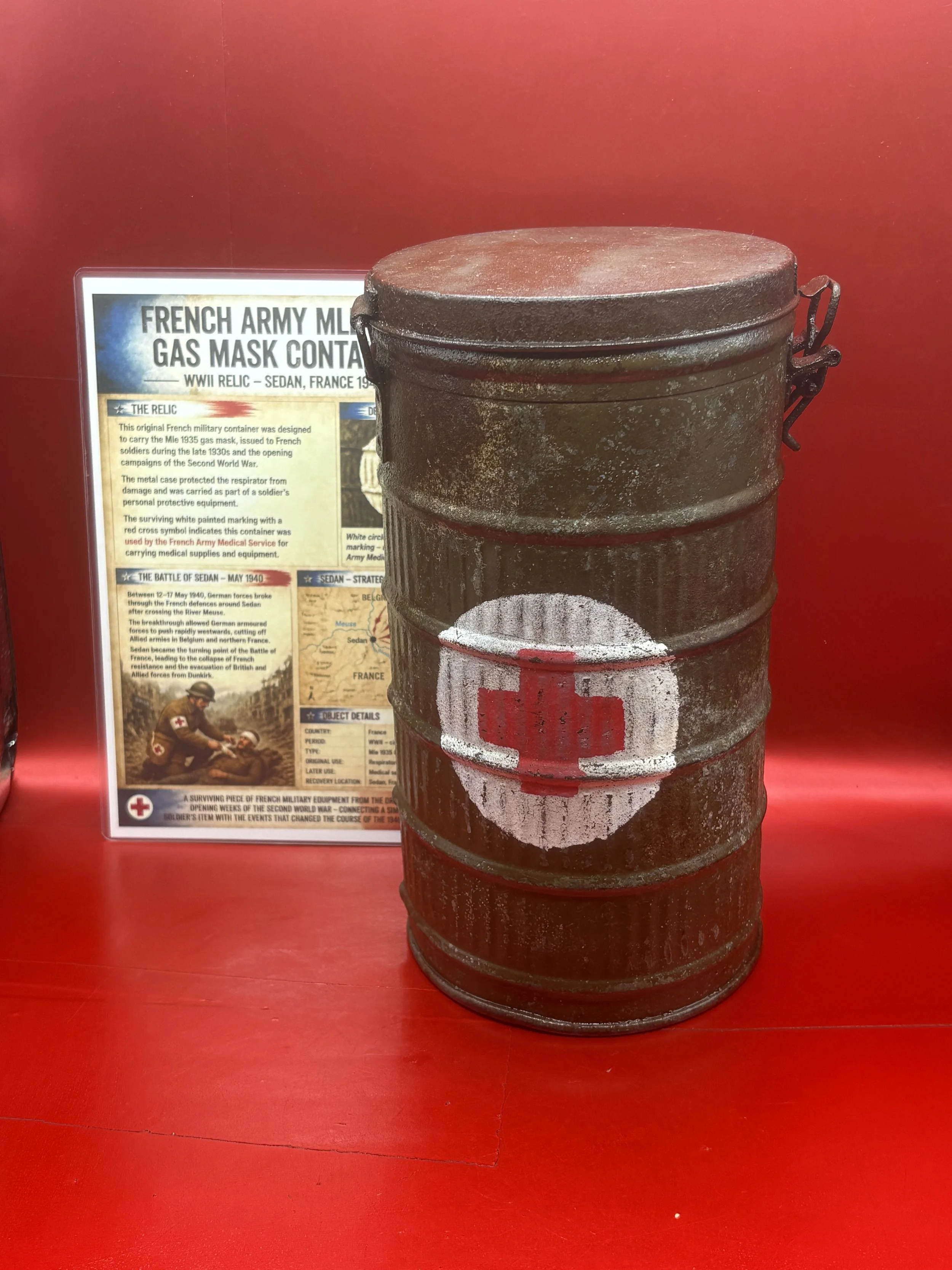 Very rare 1935 pattern gas mask tin used by a medical soldier in lovely condition found in Sedan from the Battle of France 1940