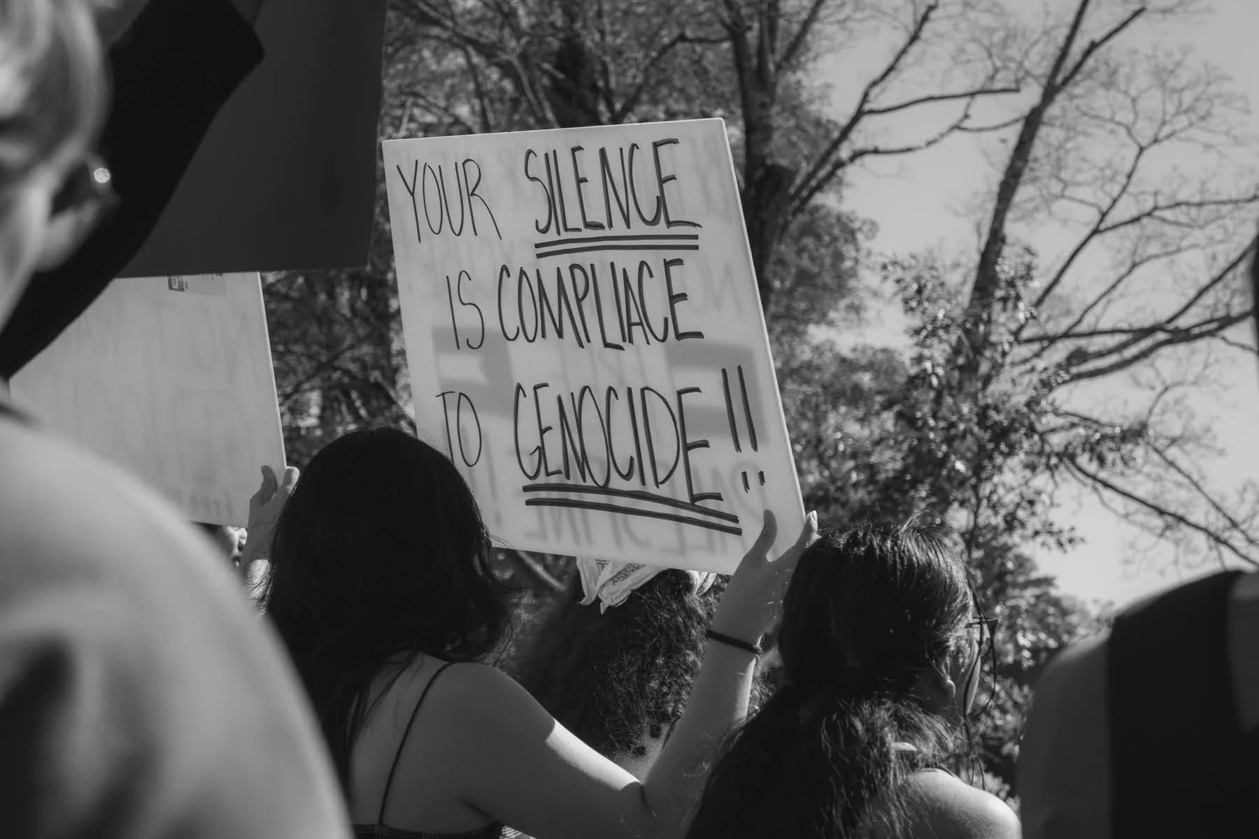 231025_AXGW_RallyForPalestine_BW (80 of 112).jpeg