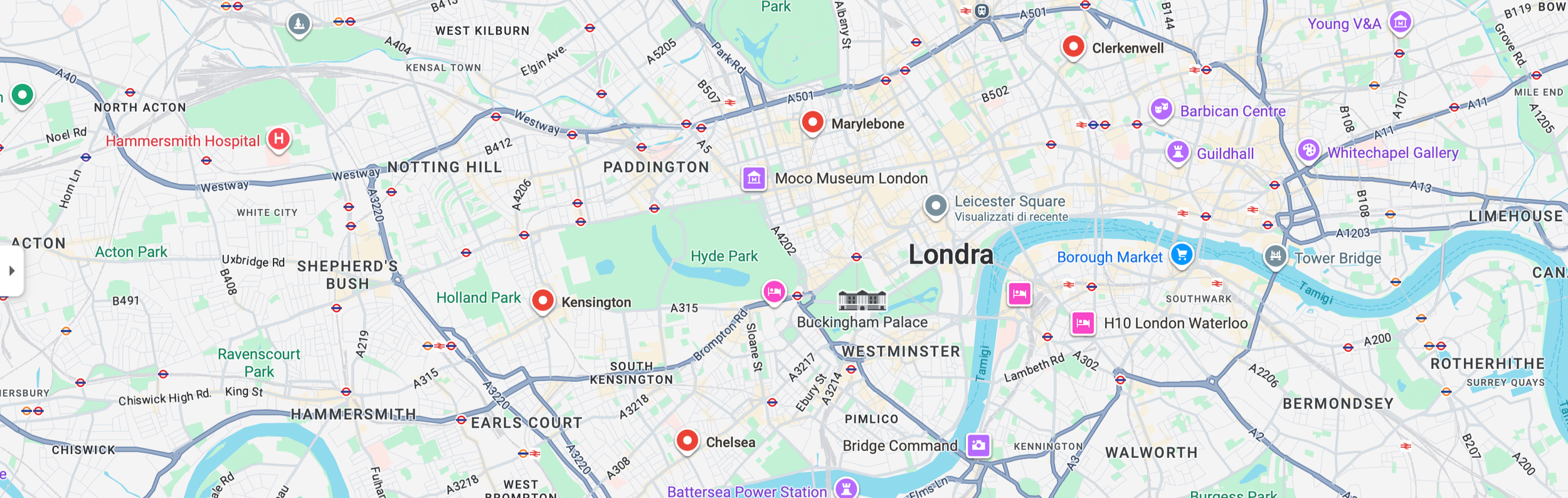 Mappa di Londra che mostra diversi quartieri e punti di interesse, inclusi ospedali, parchi, musei, e stazioni della metropolitana.