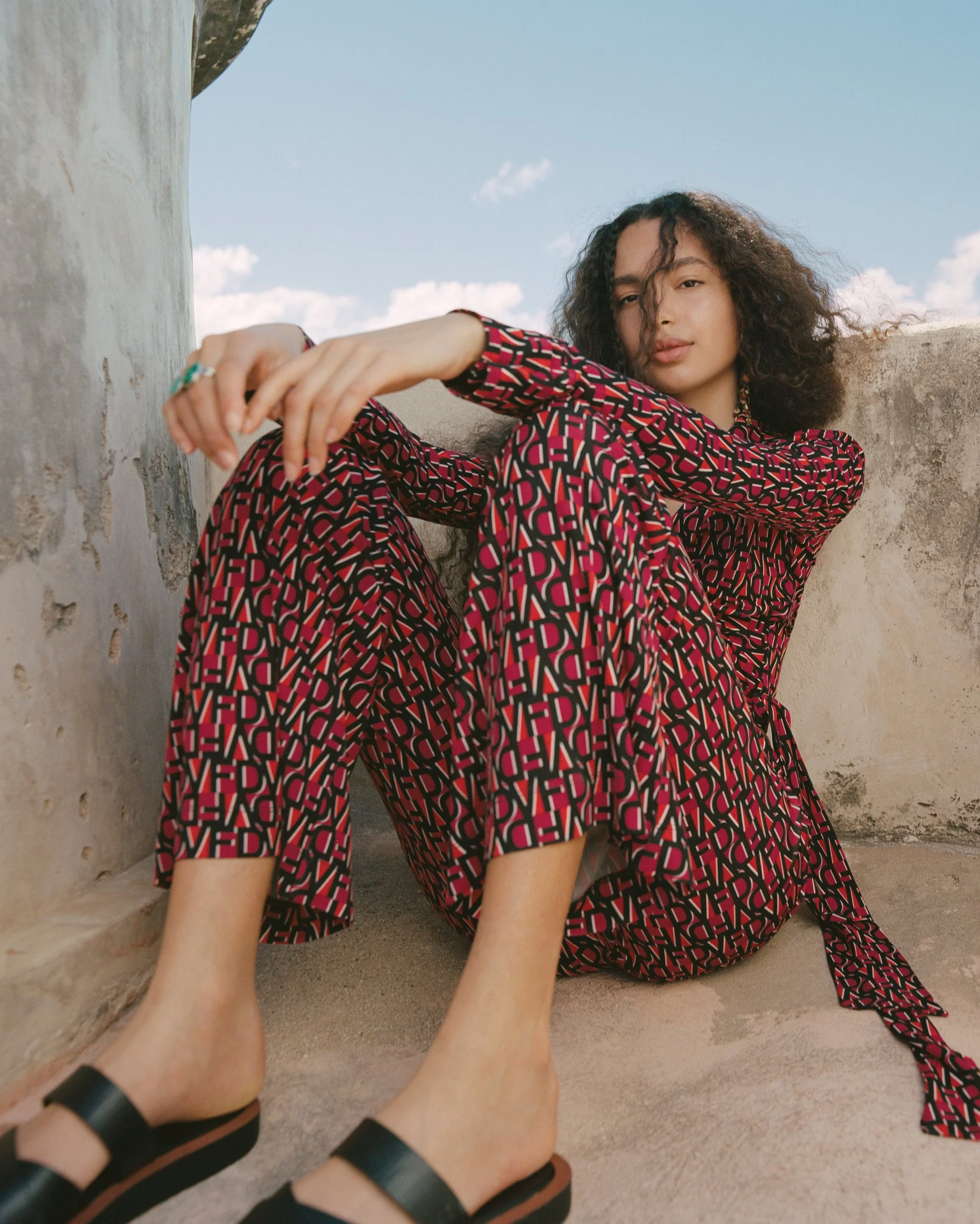 DVF_SS23_Campaign_115.jpg