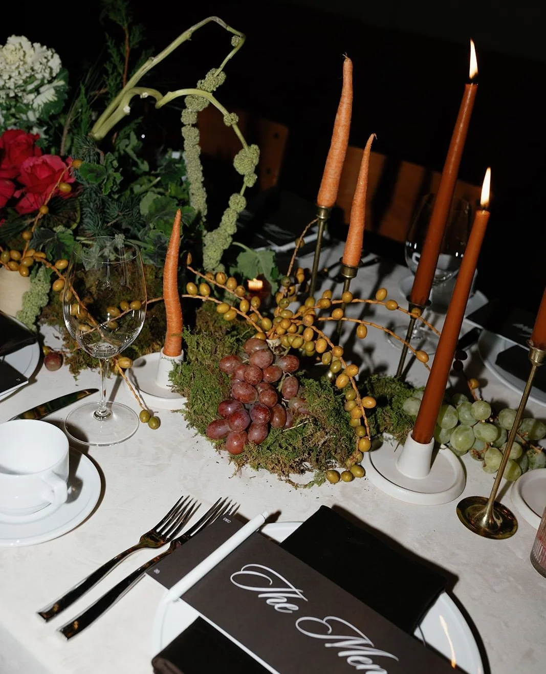 Today is the final wedding of the year, and it feels so fitting that it ends at @paikkamn.⁠
⁠
This time last year, the season closed with a warm, soul-filling Winter Solstice dinner surrounded by humans who left a monumental imprint on my heart.⁠
⁠
T