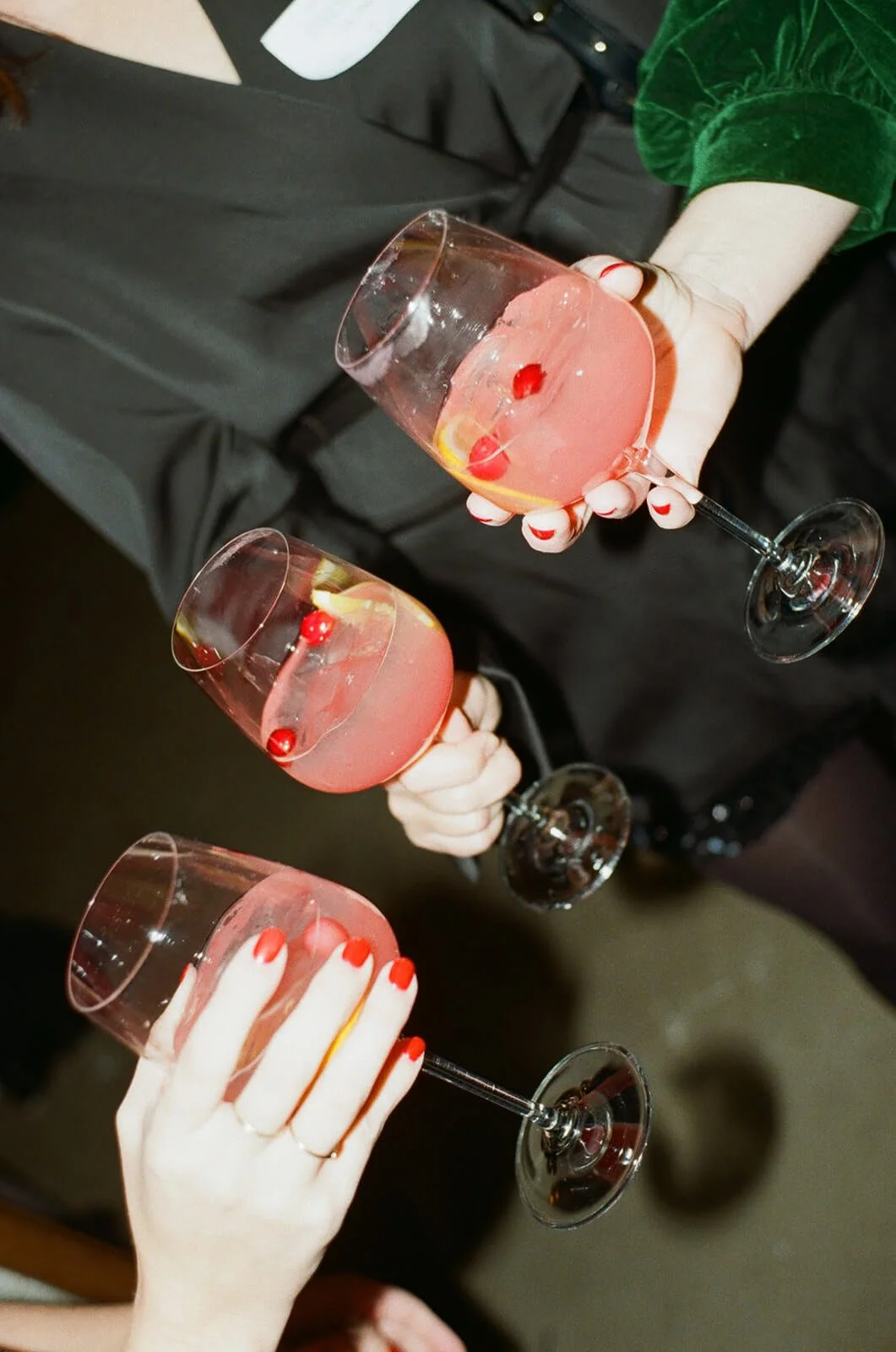15-modern-winter-intimate-dinner-cocktails-steady-pour-minneapolis-laine-palm-event-planner.jpg