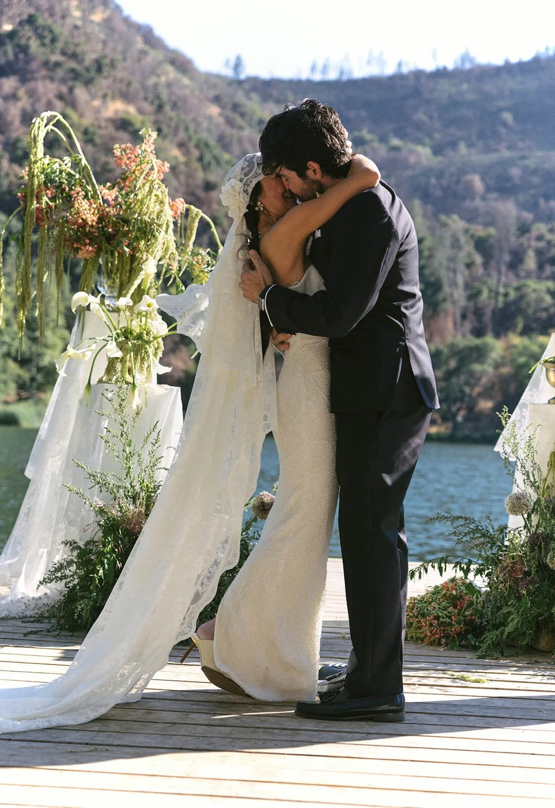 21-santa-ynez-valley-zaca-lake-wedding-laine-palm-minneapolis-event-planner-alanna-durkee-photography.jpg