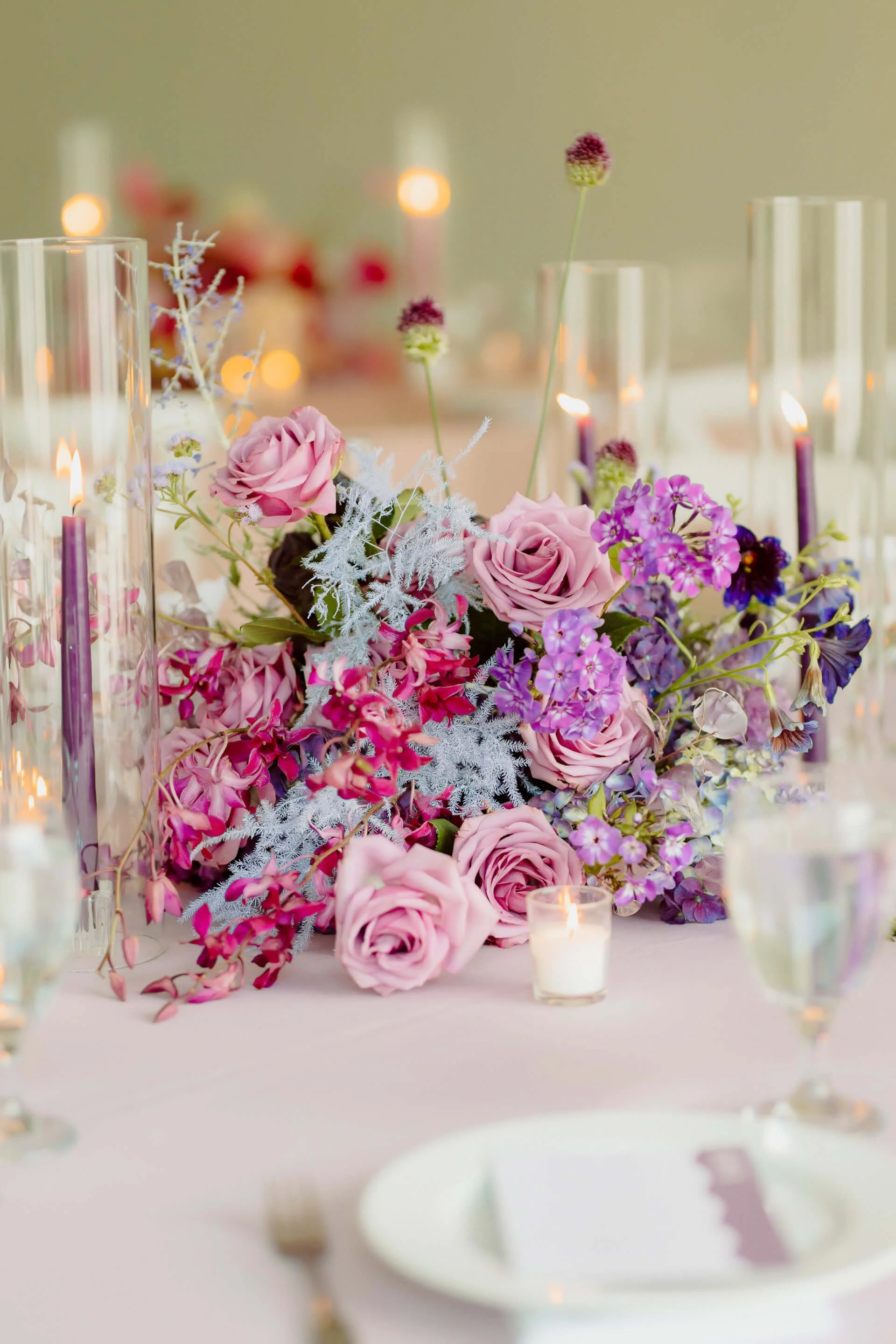 18-colorful-reception-flowers-the-whim-minneapolis-laine-palm-wedding-planner.jpg