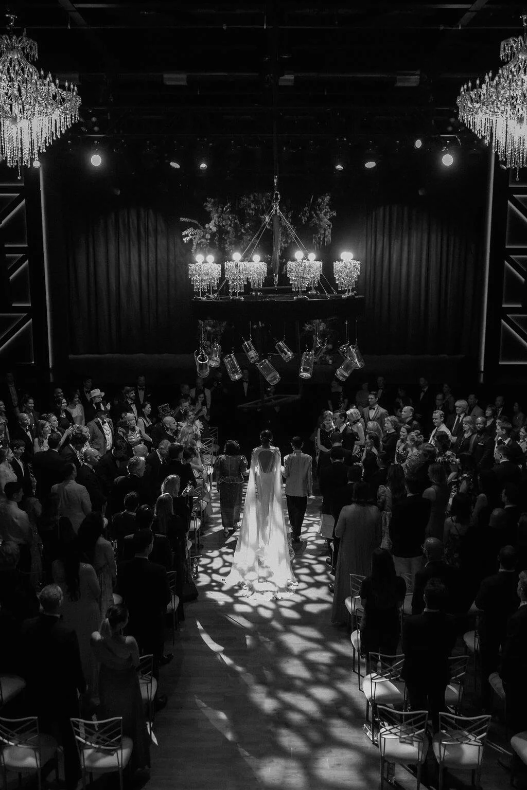23-the-filmore-minneapolis-wedding-laine-palm-minnesota-event-planner-matt-lein-photography.jpg