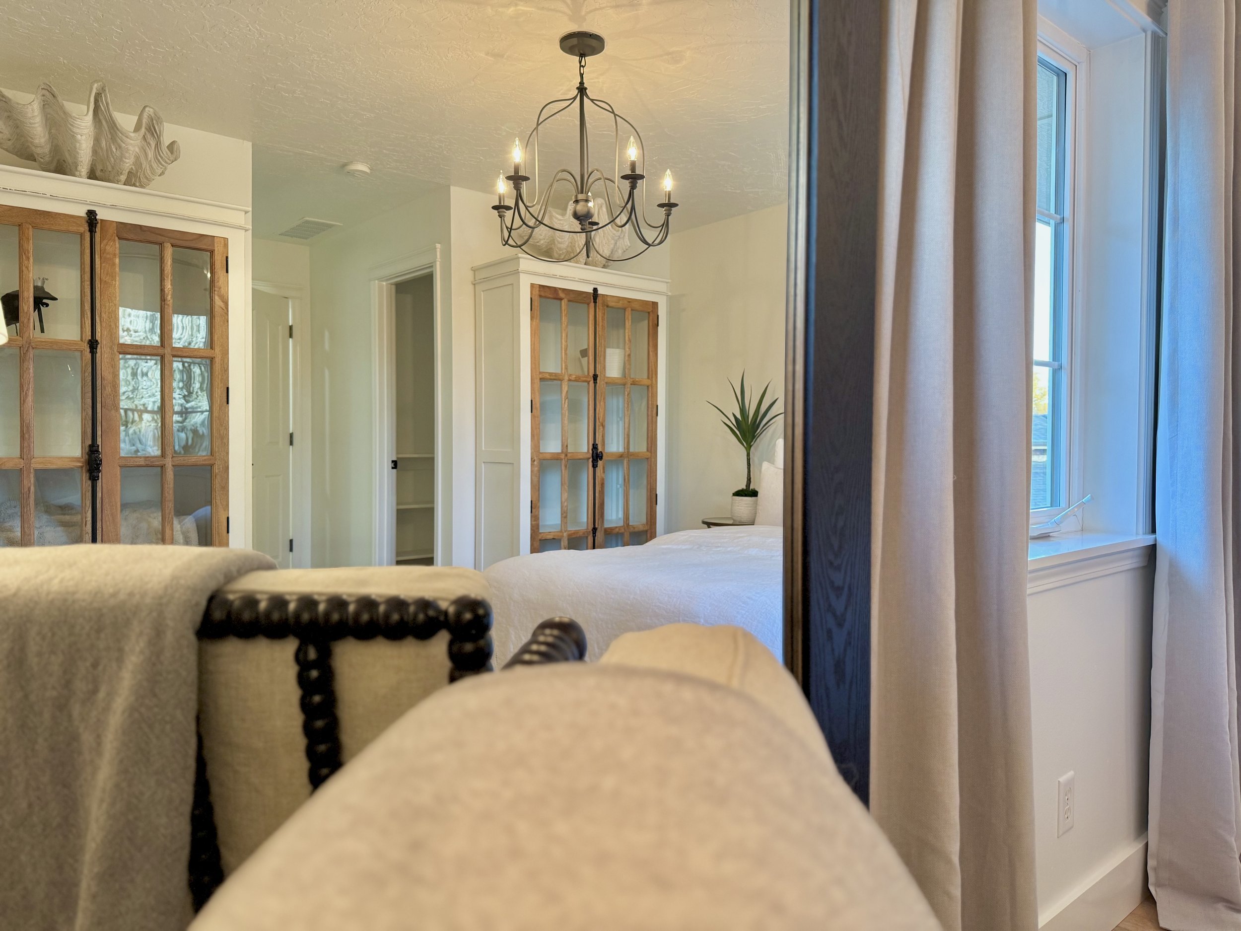 Upstairs - Bedroom 5 with En Suite Bath