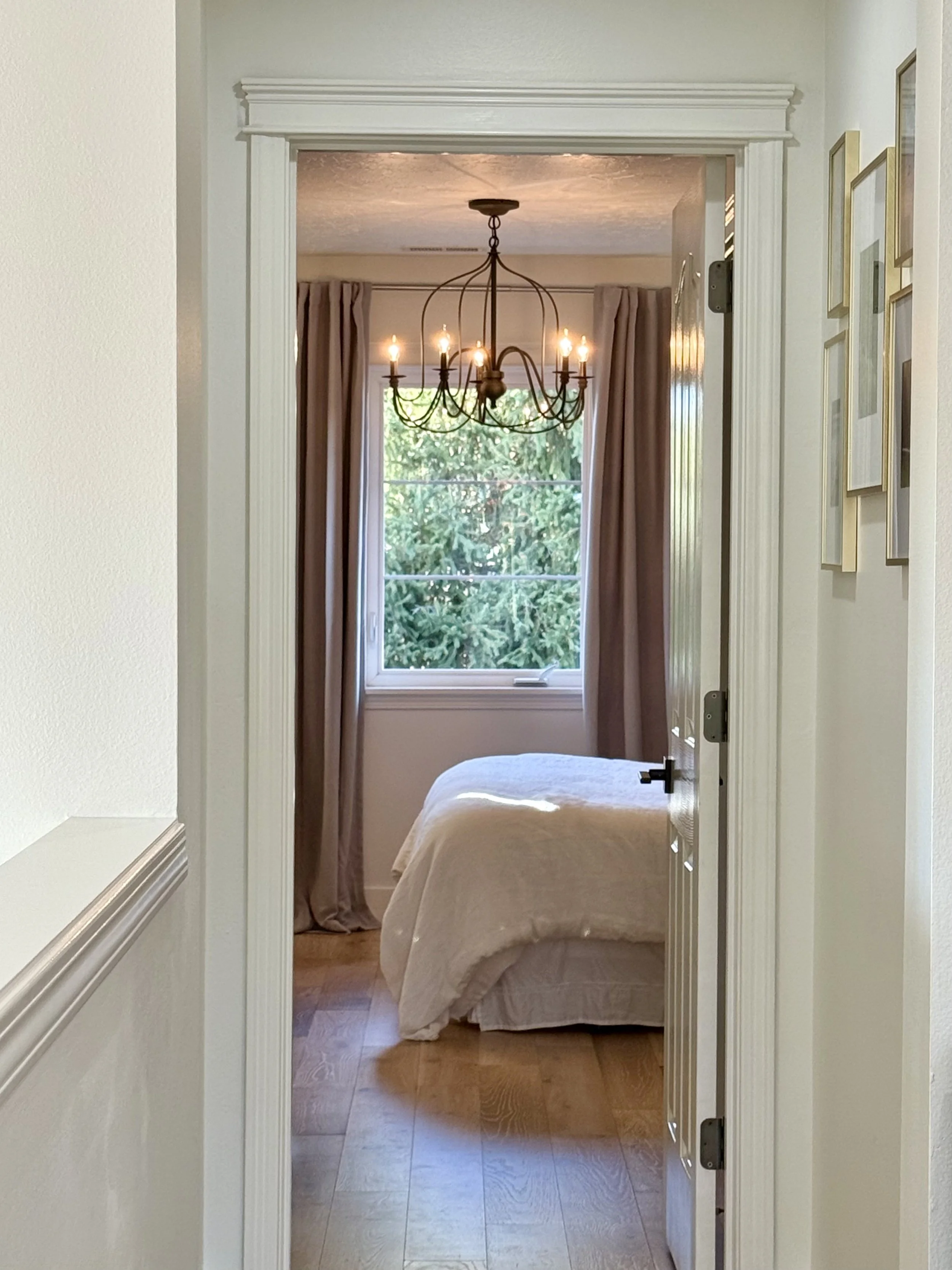 Upstairs - Bedroom 5 with En Suite Bath