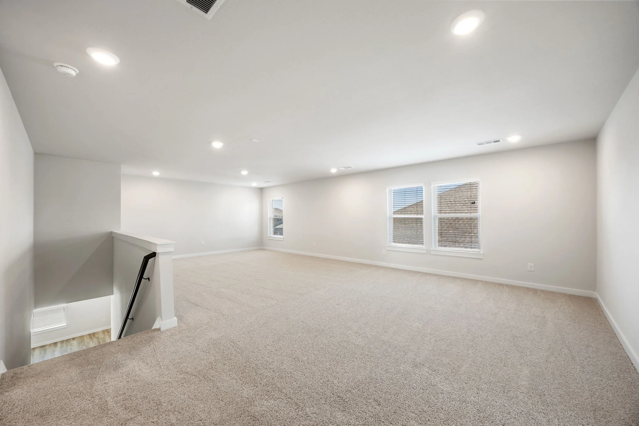 9-web-or-mls-710-acacia-ave.jpg