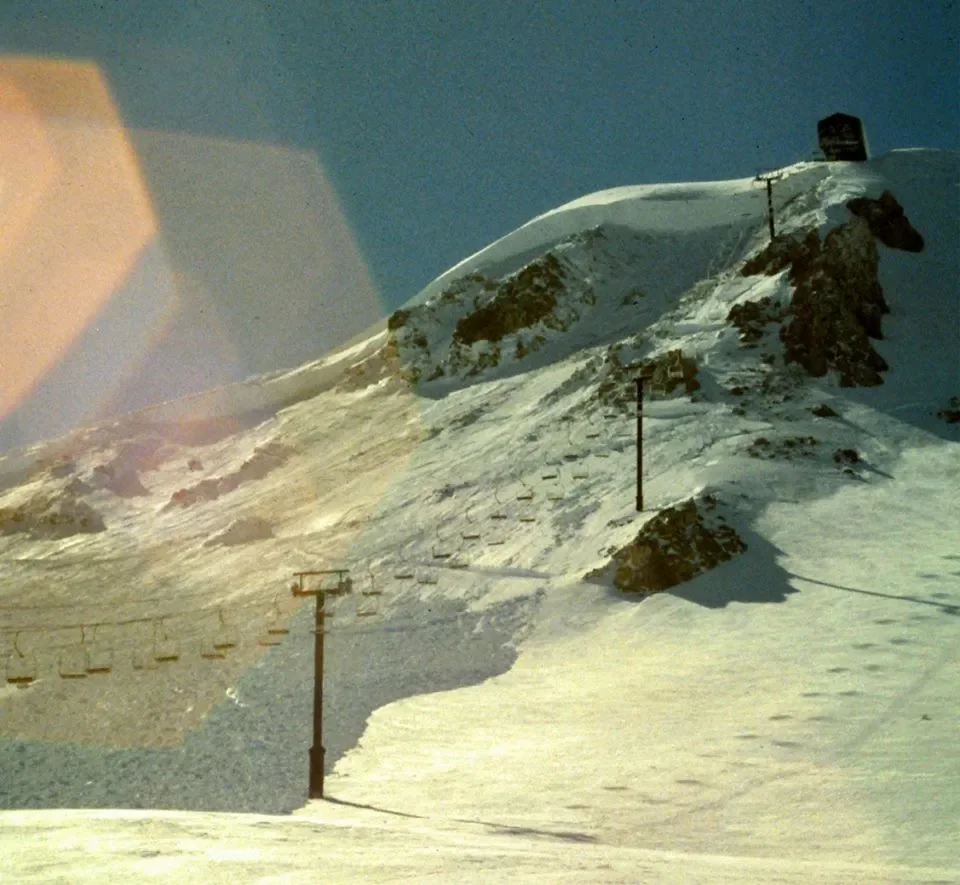 Huge. Crown – 21.6ft. February 1986