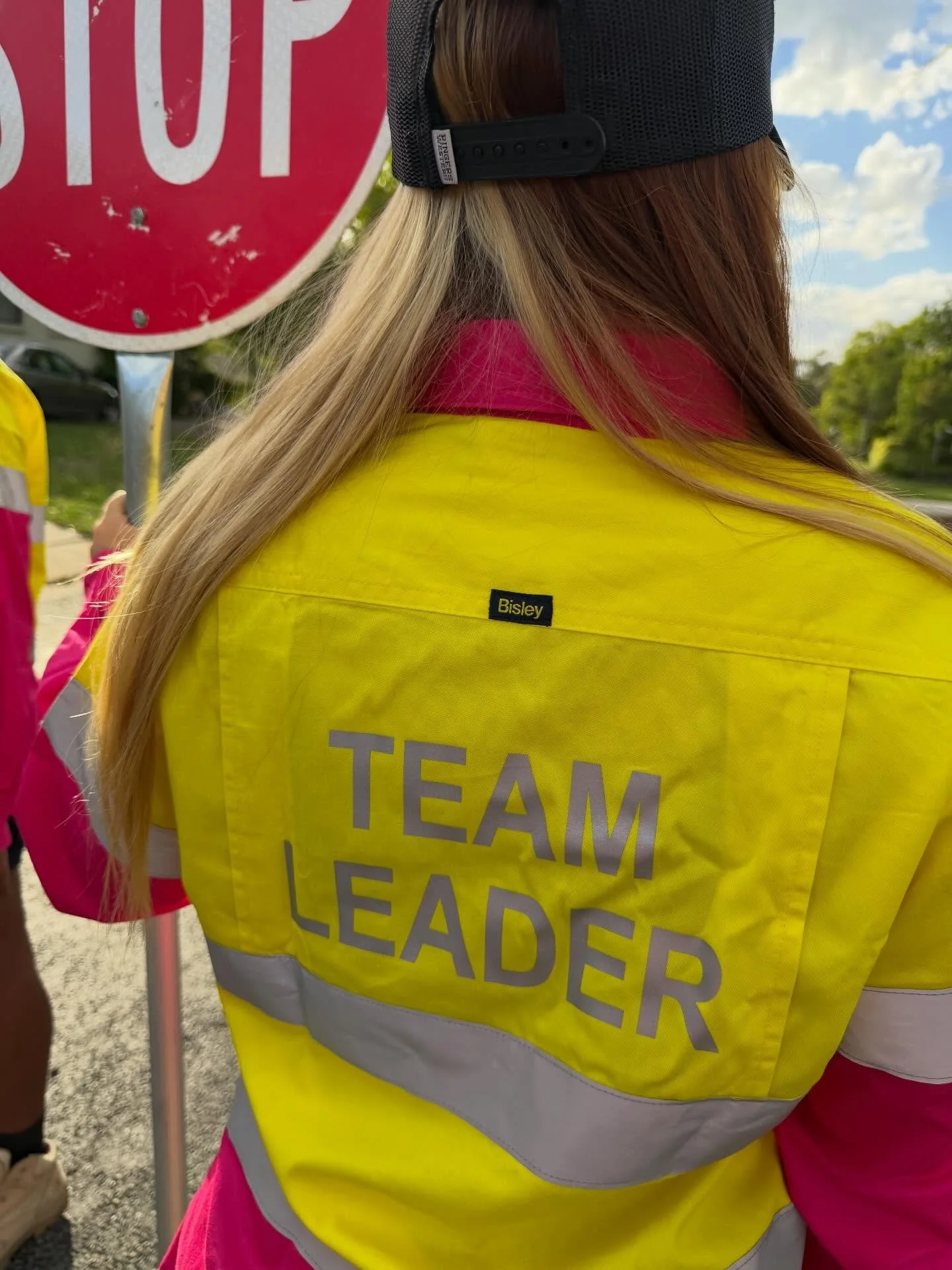 You&rsquo;ll always be able to spot our Team Leader on site 👀💪

At Fox Traffic Control, leadership doesn&rsquo;t sit in an office - it&rsquo;s right there on the ground keeping crews safe, jobs running smoothly, and communication flowing.

Bright, 