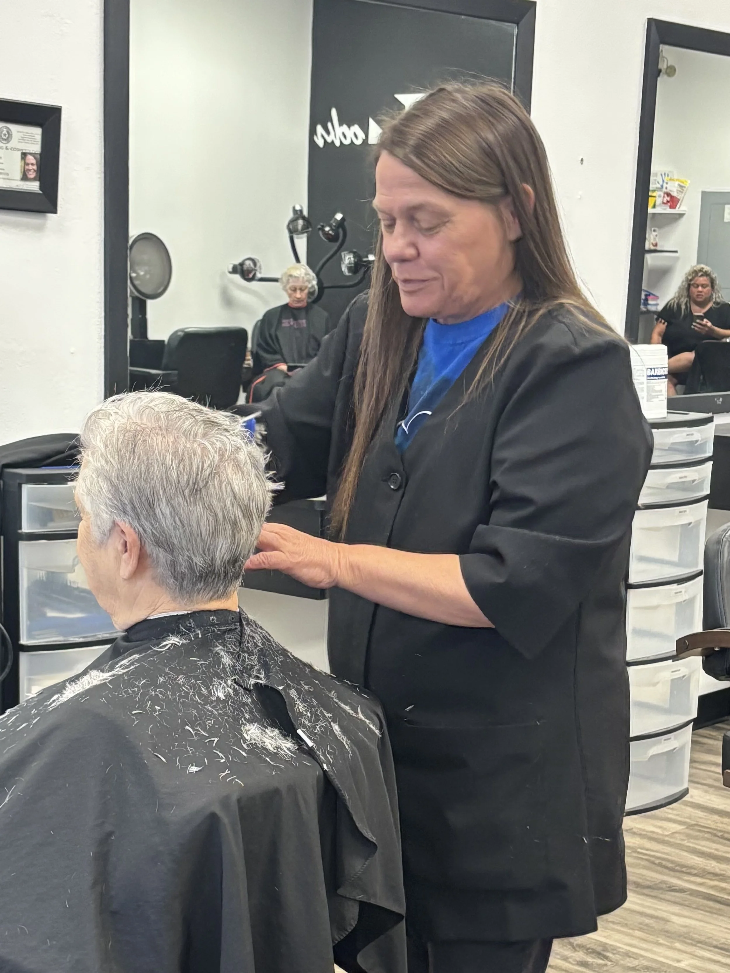 Our Team | Book Your Hair Appointment Today — Smart Looks Family Hair Salon