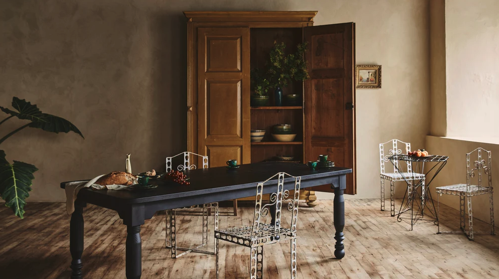 Studio Jennlilly · Moore House Design · ROWEAM Campaign · Commercial Styling · 04