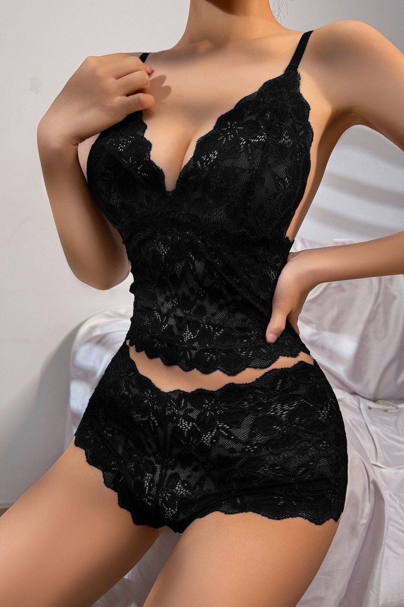 Vixen Empress Bralette Black.2.jpeg