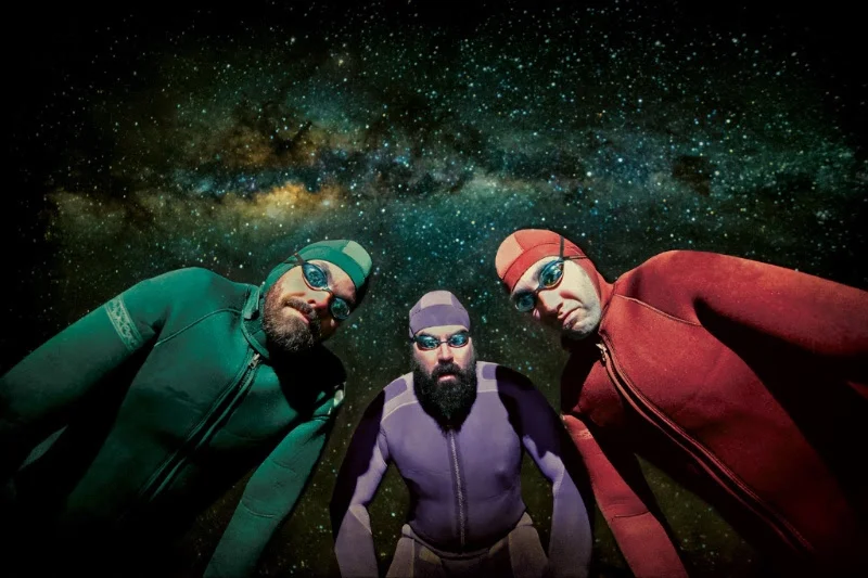 Wellington psych-rock trio The Nudge share new single 'Dark Arts' & announce NZ tour