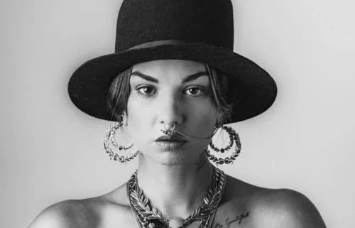 Hollie Smith announces 'Water Or Gold' NZ tour