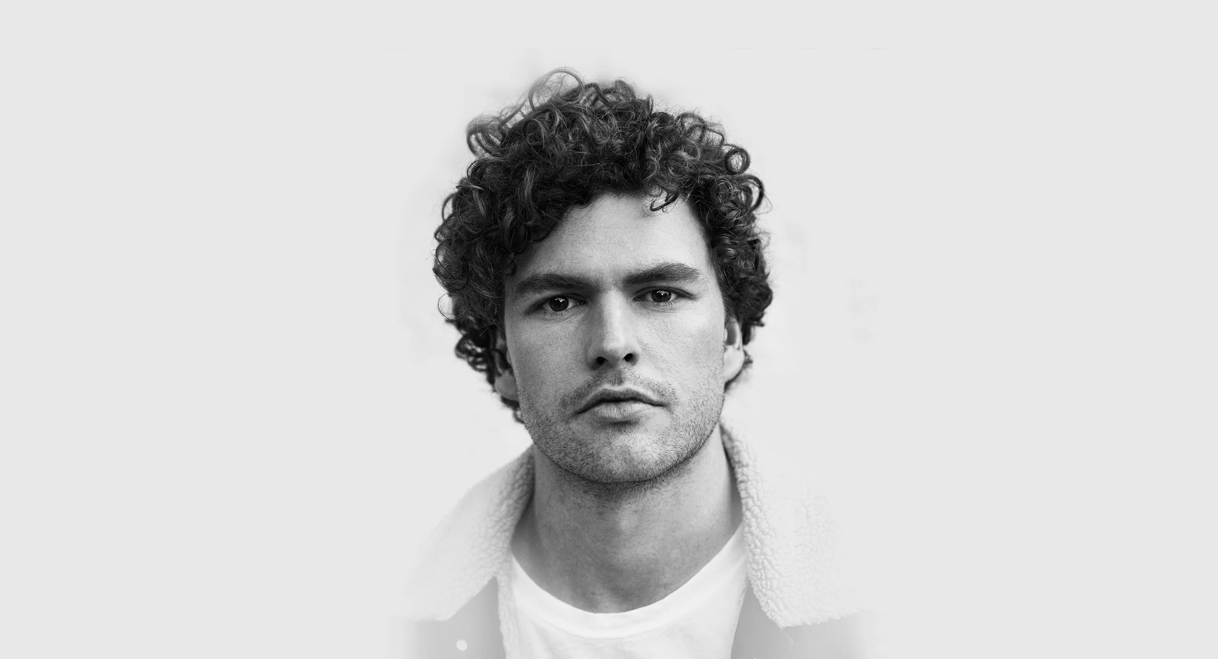 Vance Joy returns with new single 'Lay It On Me'