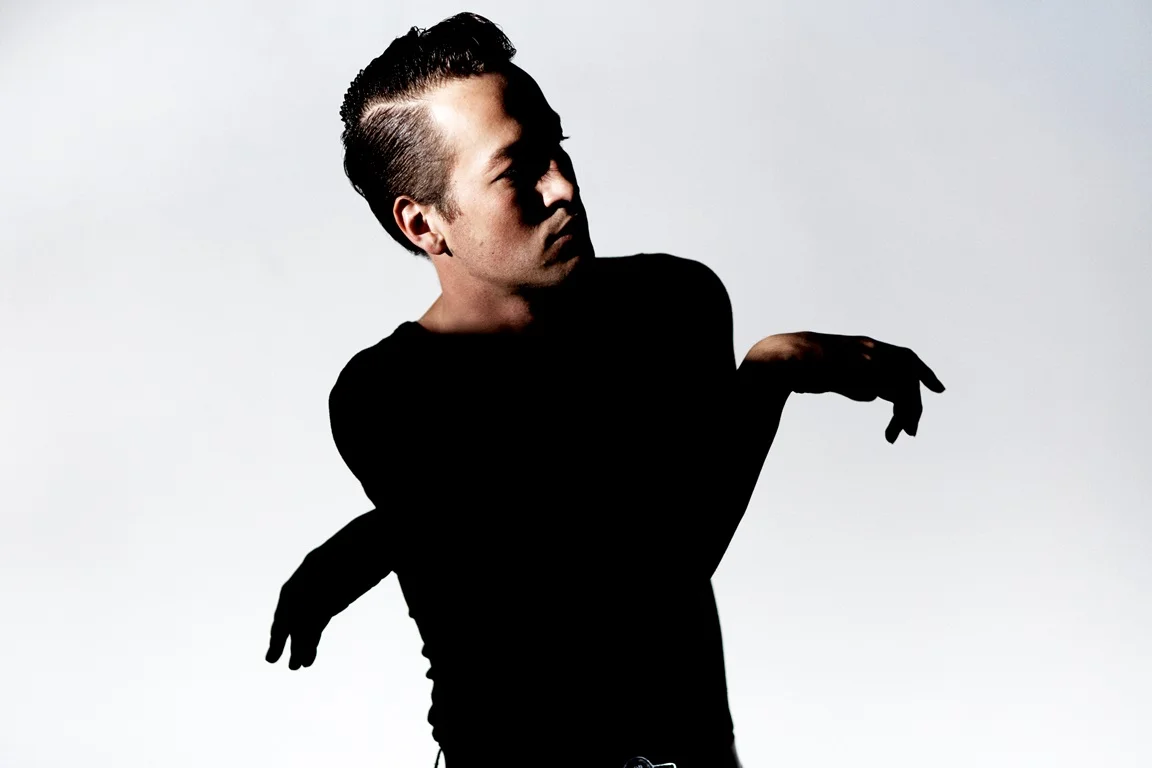 Marlon Williams shares new single 'Vampire Again' & announces tour dates
