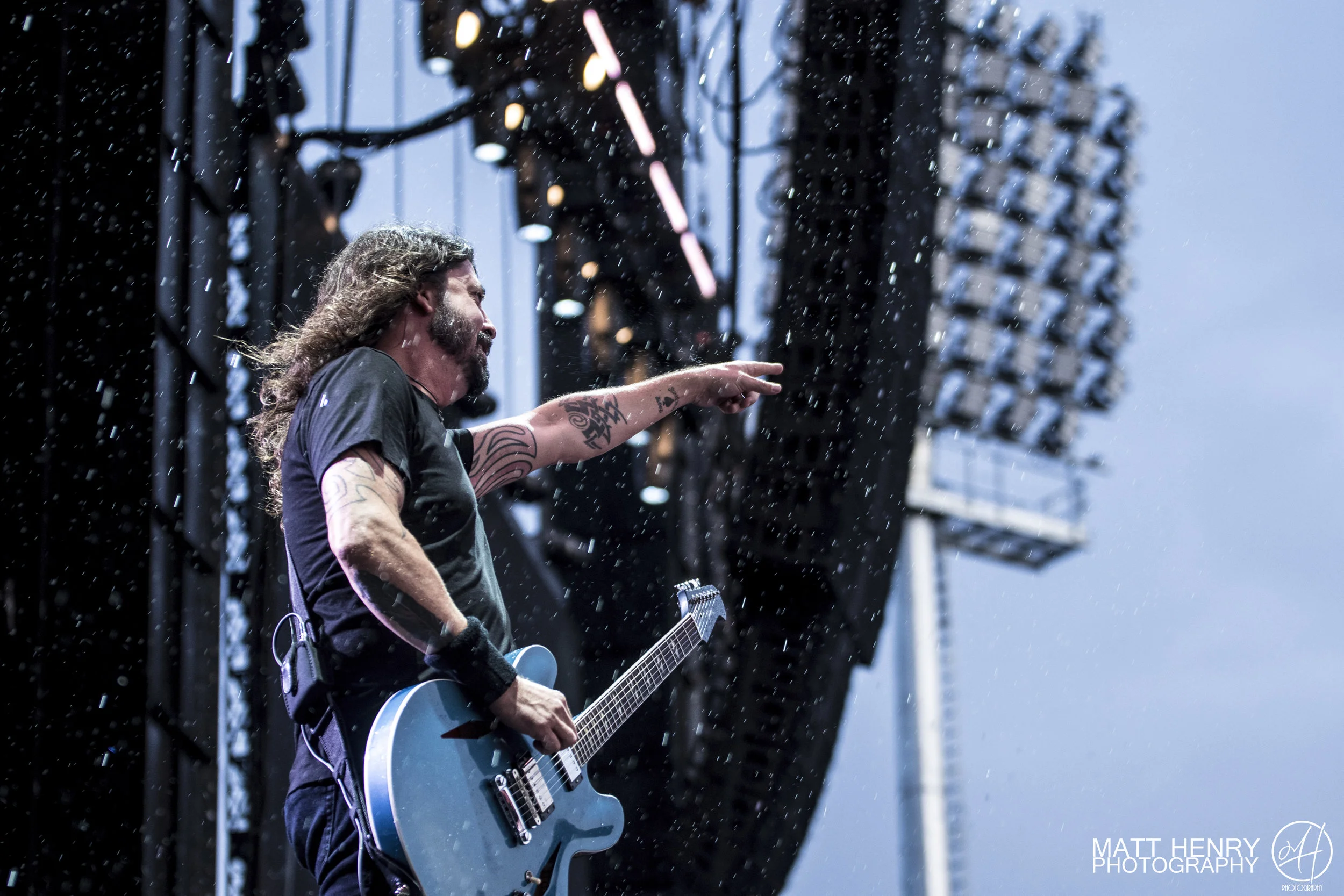 Concert Review with PHOTOS: Foo Fighters