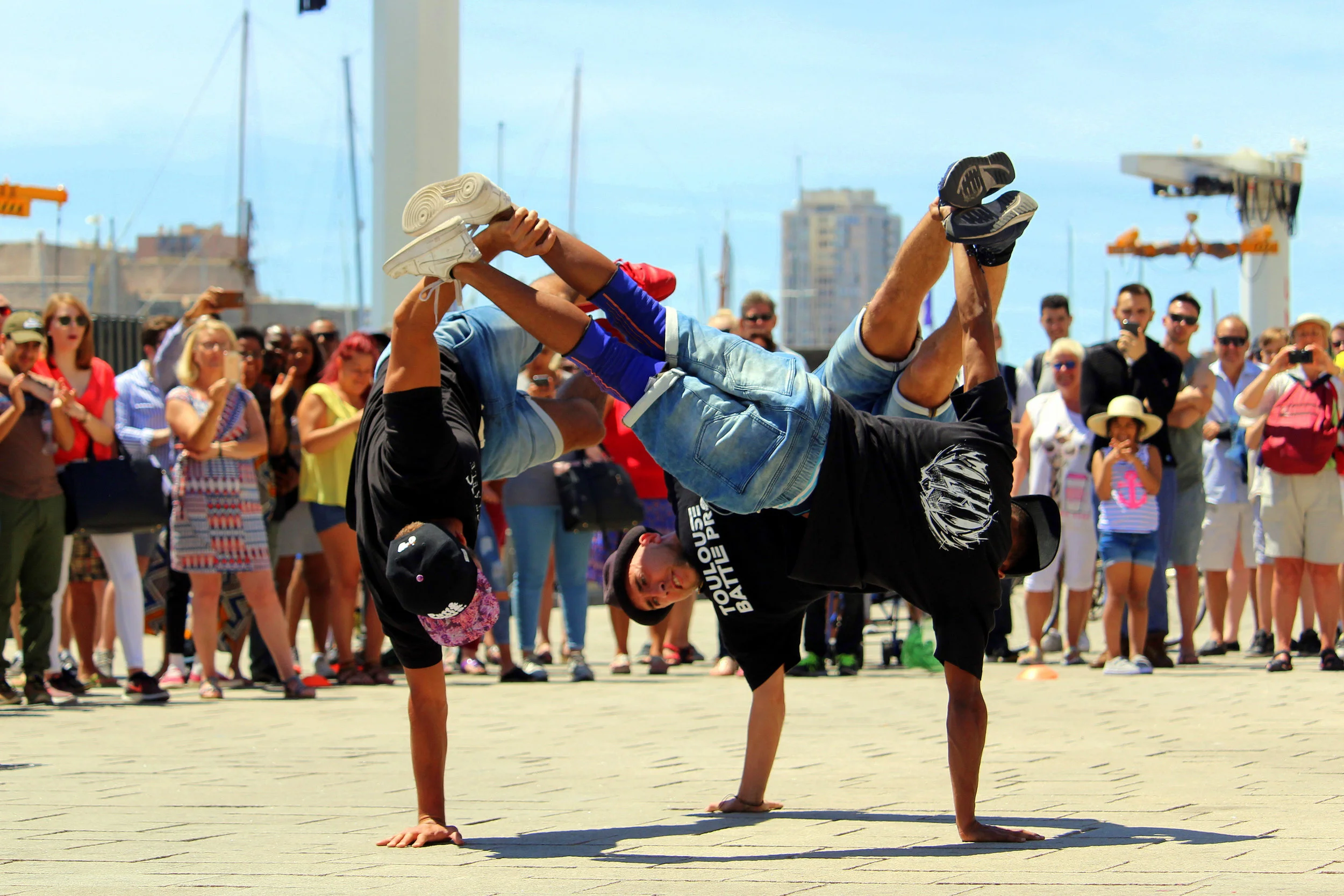First performers announced for 2019 Auckland International Buskers Festival