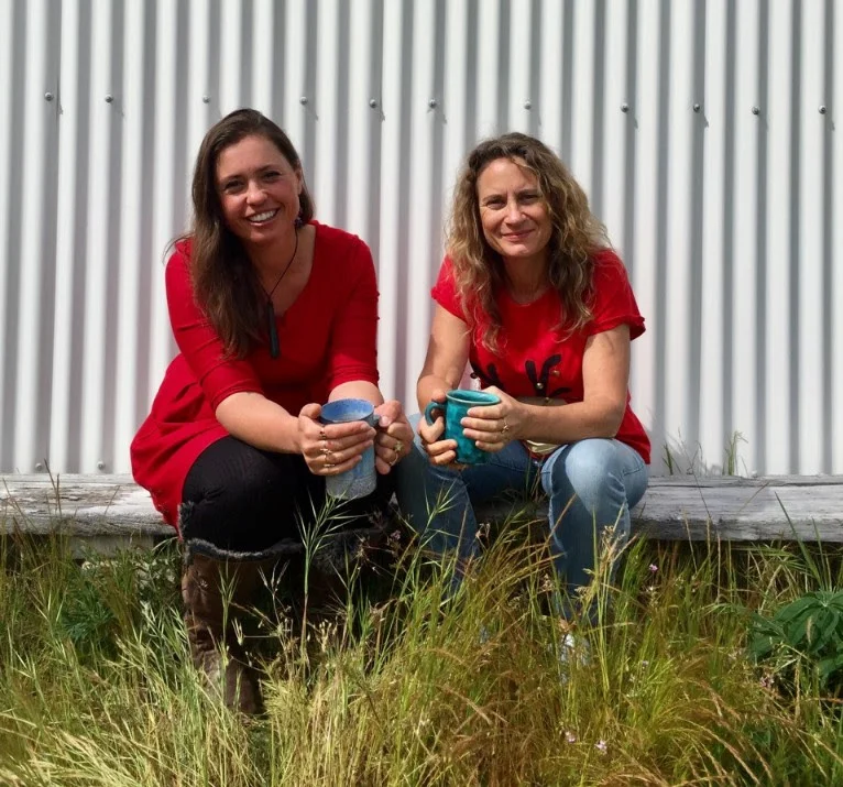 'Give Love At Christmas' - Kath Bee & Anna van Riel release charity single
