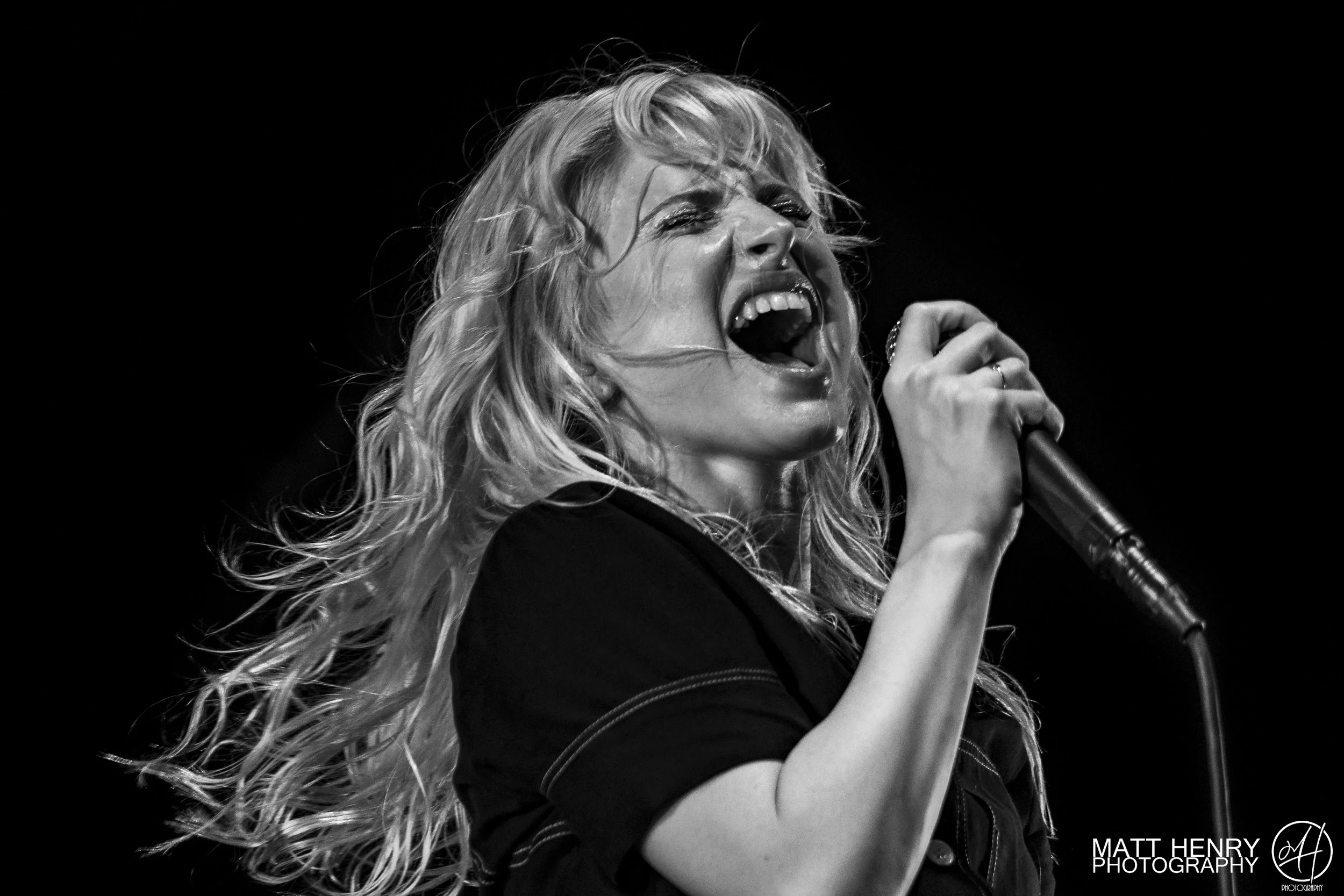 Concert Review with PHOTOS - Paramore