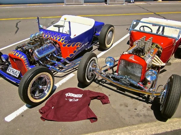 Captain Carson’s Church Of Speed & Custom burns in to Auckland City Limits