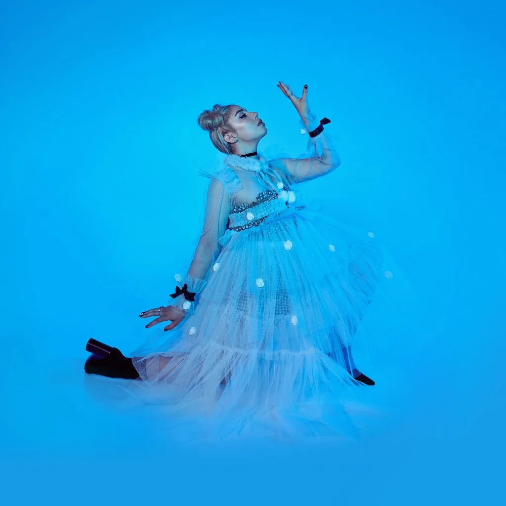 Theia shares music video for 'Bad Idea'