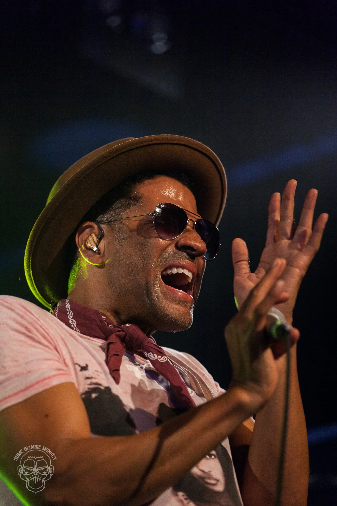 Concert Review with PHOTOS - Eric Benét