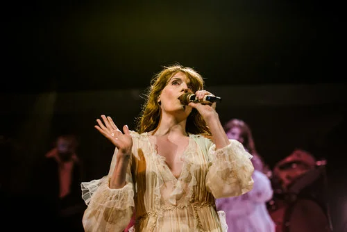 Concert Review with PHOTOS - Florence + The Machine