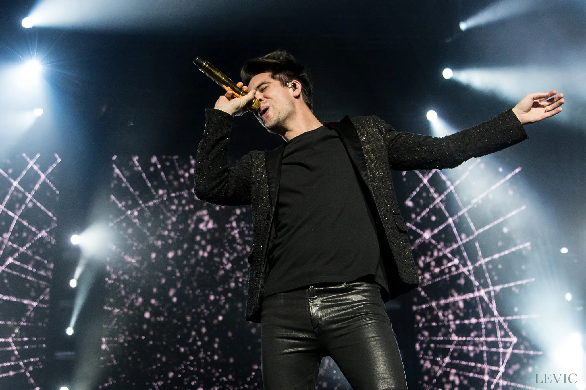 Concert Review with PHOTOS - Panic! At The Disco