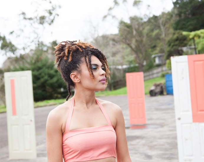 Estère reveals music video for new track 'Rent'