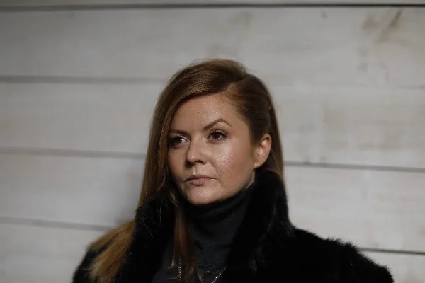Helen Corry releases new track and video 'The Power'