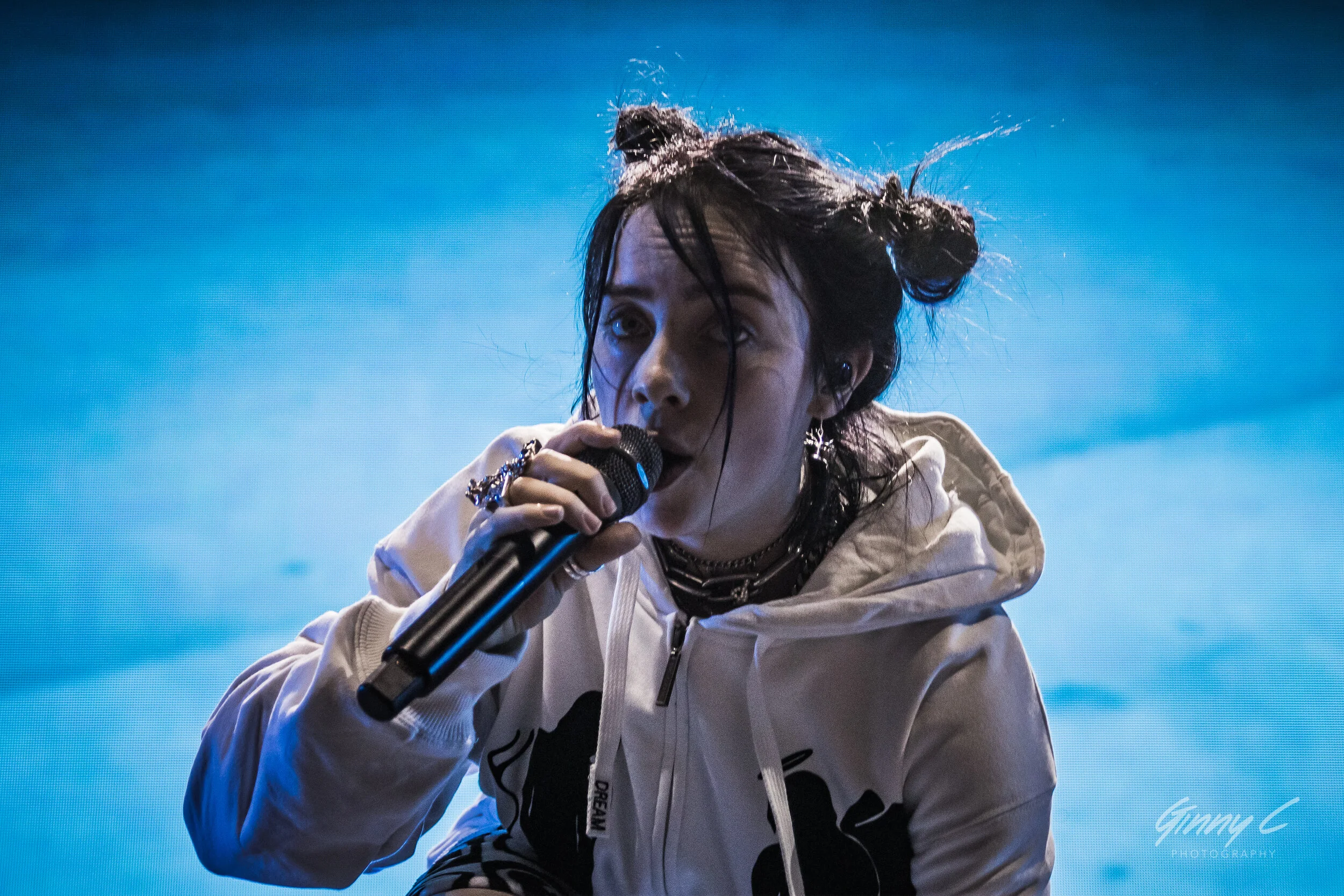 Live Photos - Billie Eilish - Auckland - 24th April 2019