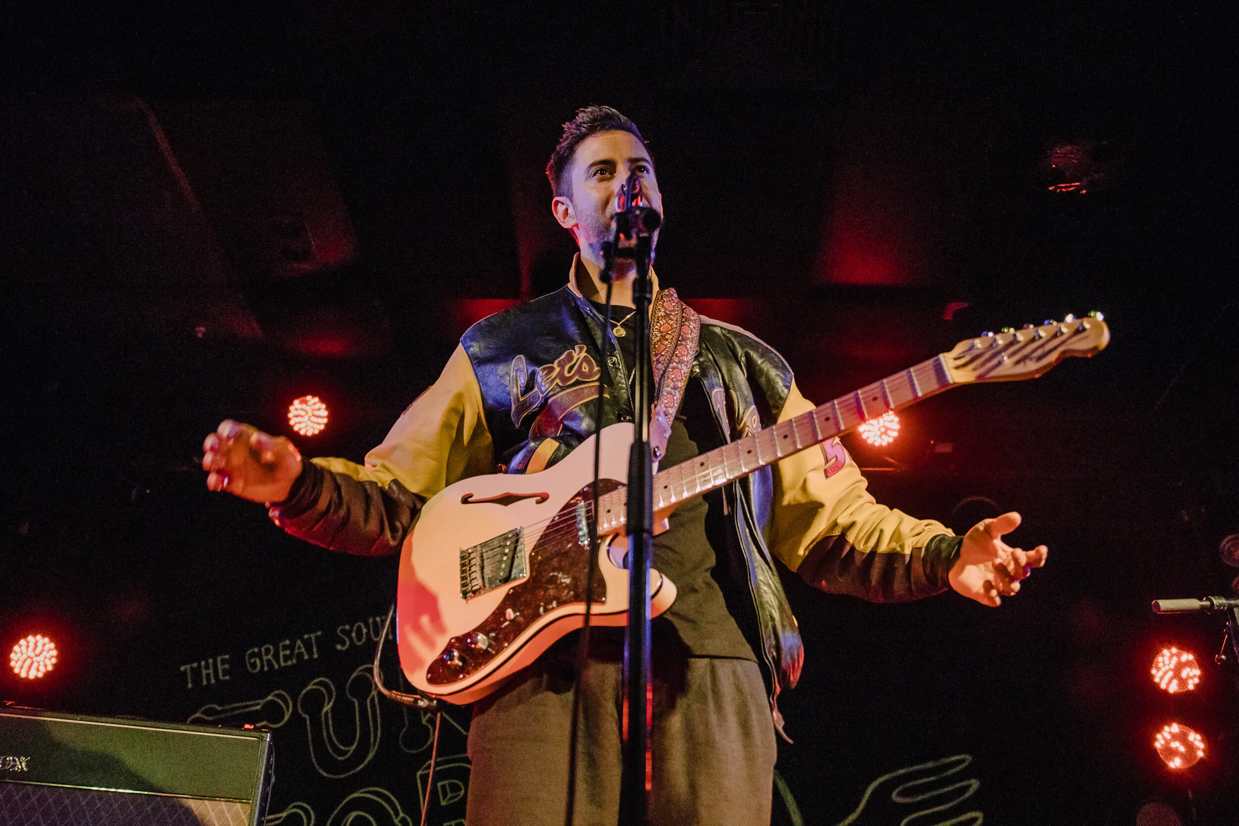 Live Photos - Bruno Major - Auckland - 24th September 2019