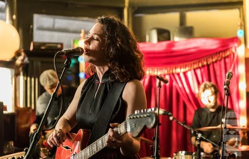 Live Photos - Julia Deans - Auckland - 10th October 2017