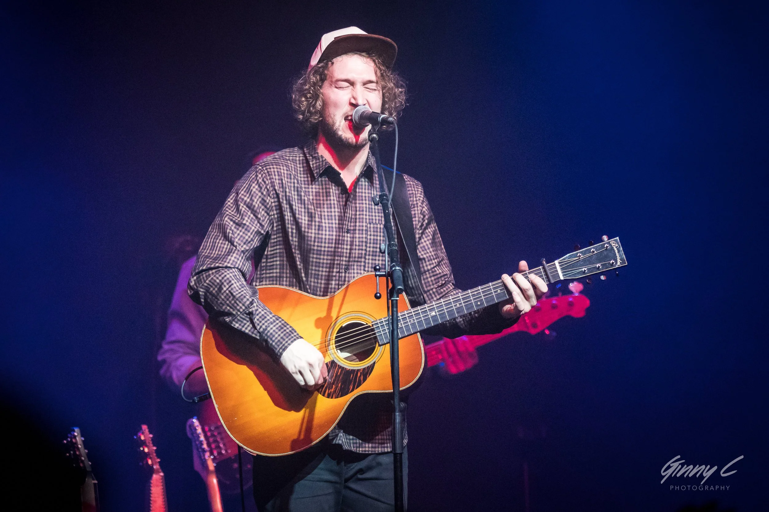 Live Photos - Thomas Oliver - Auckland - 25th May 2018