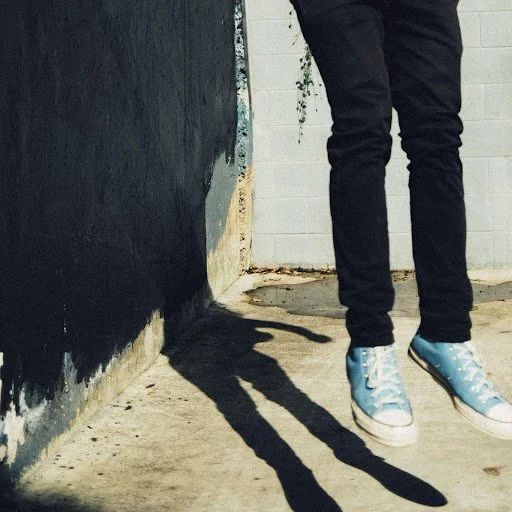 New Music Release - Indie-Pop artist Geoff Ong delivers uplifting new EP Diverging Lines - April 2025