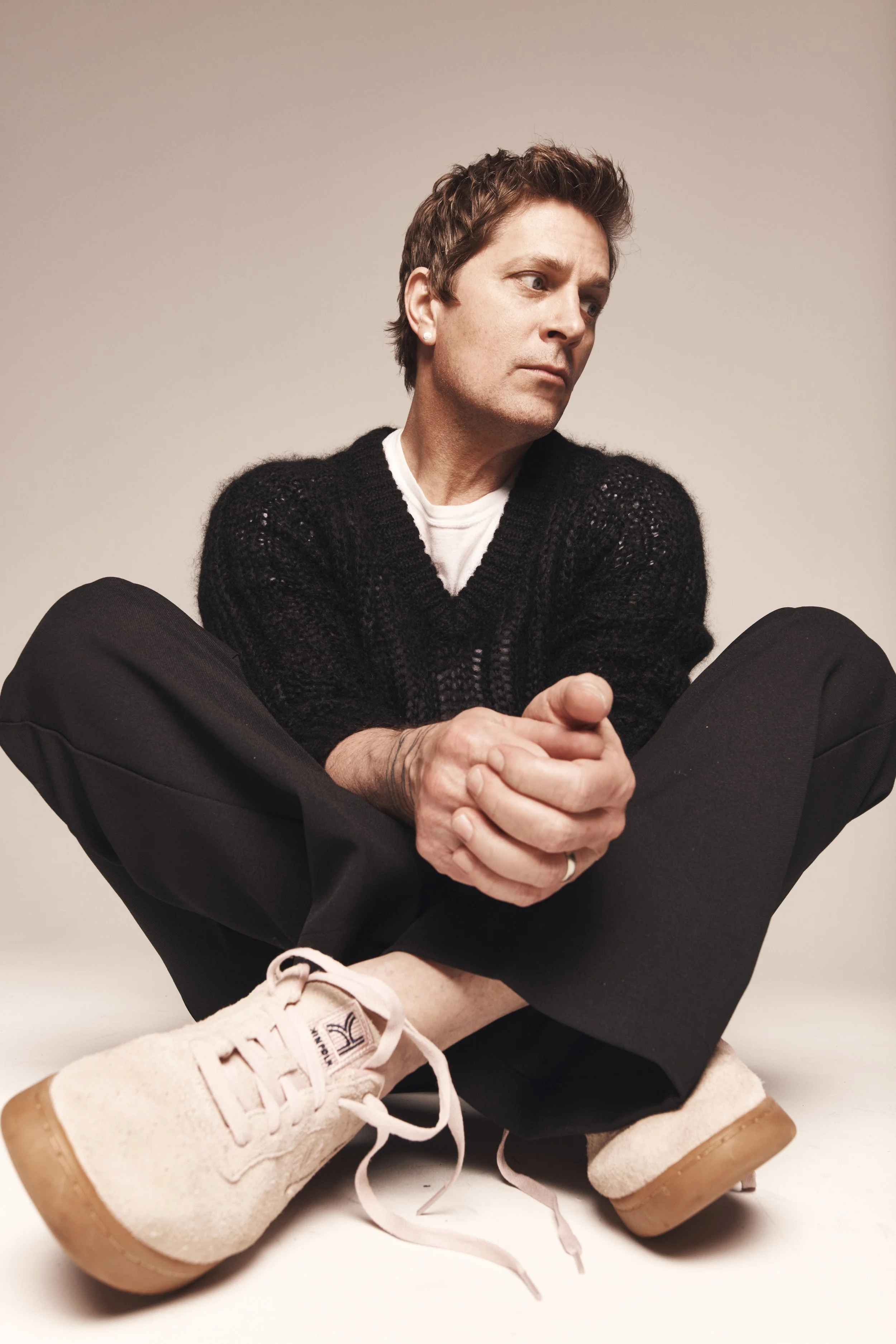 Tour News - Poneke's Riiki Reid to join Rob Thomas on his ‘The All Night Days Tour’ - November 2025