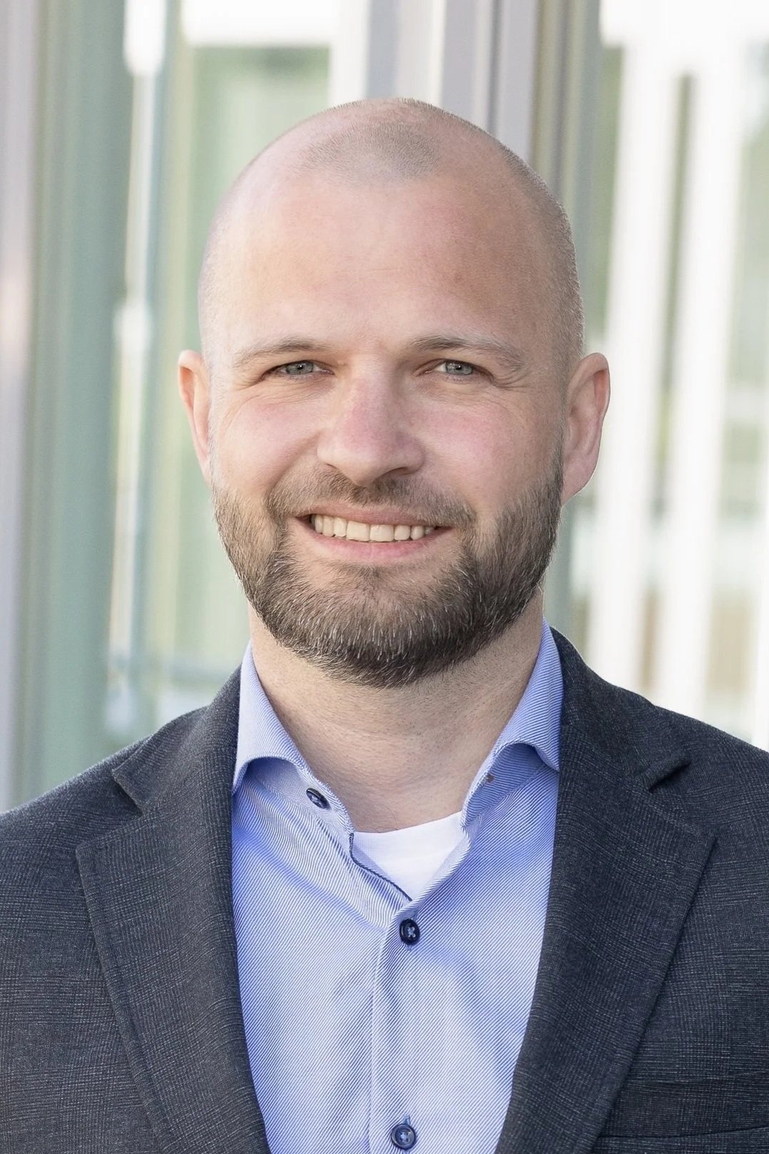 Ole Mathias Lygren leder Fibergrow teamet. Han har lang erfaring med trefiber og er også bonde med økologisk drevet gård.