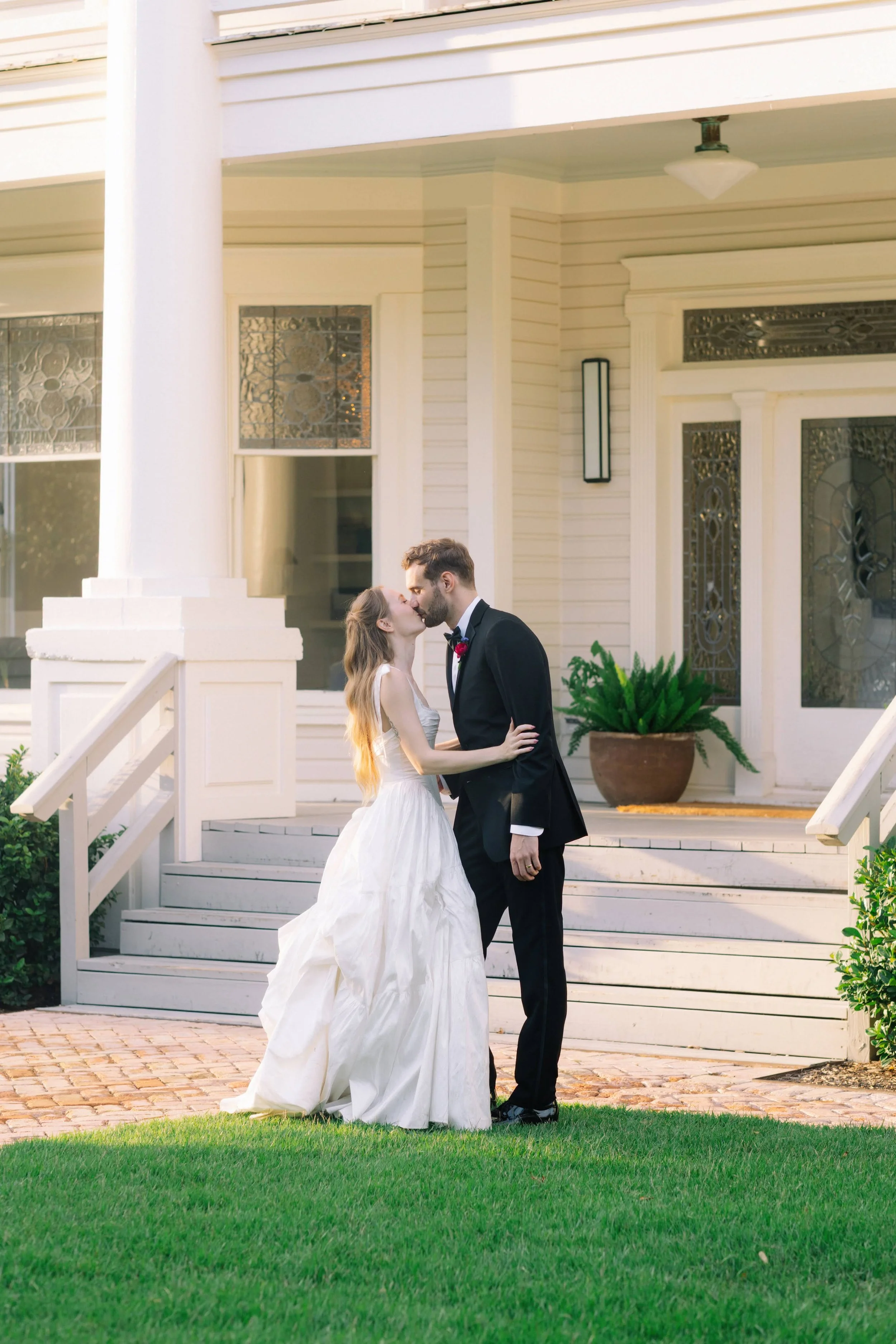 Casey and Mike Wed - 1065.jpg