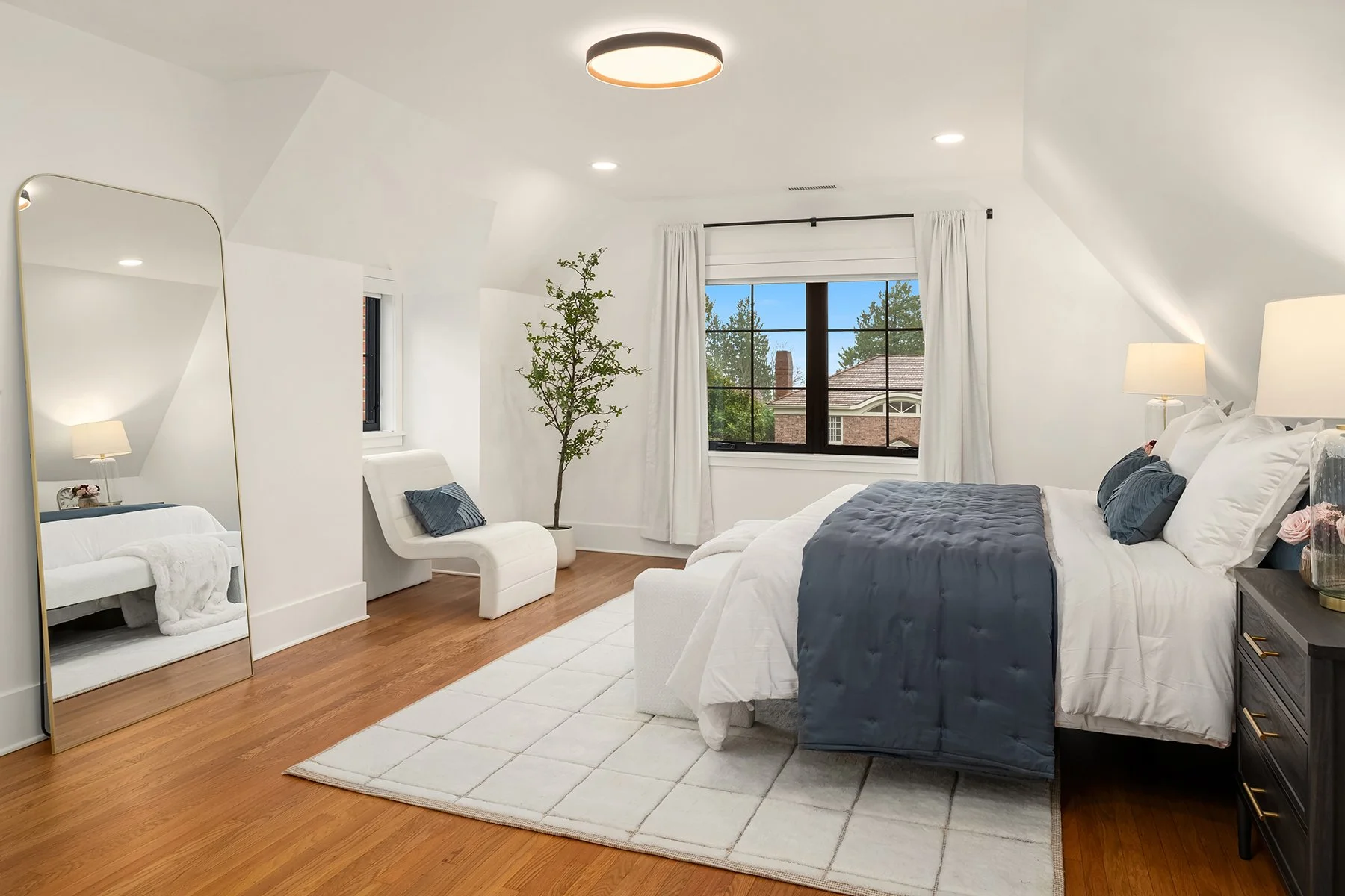 Bedroom.jpg