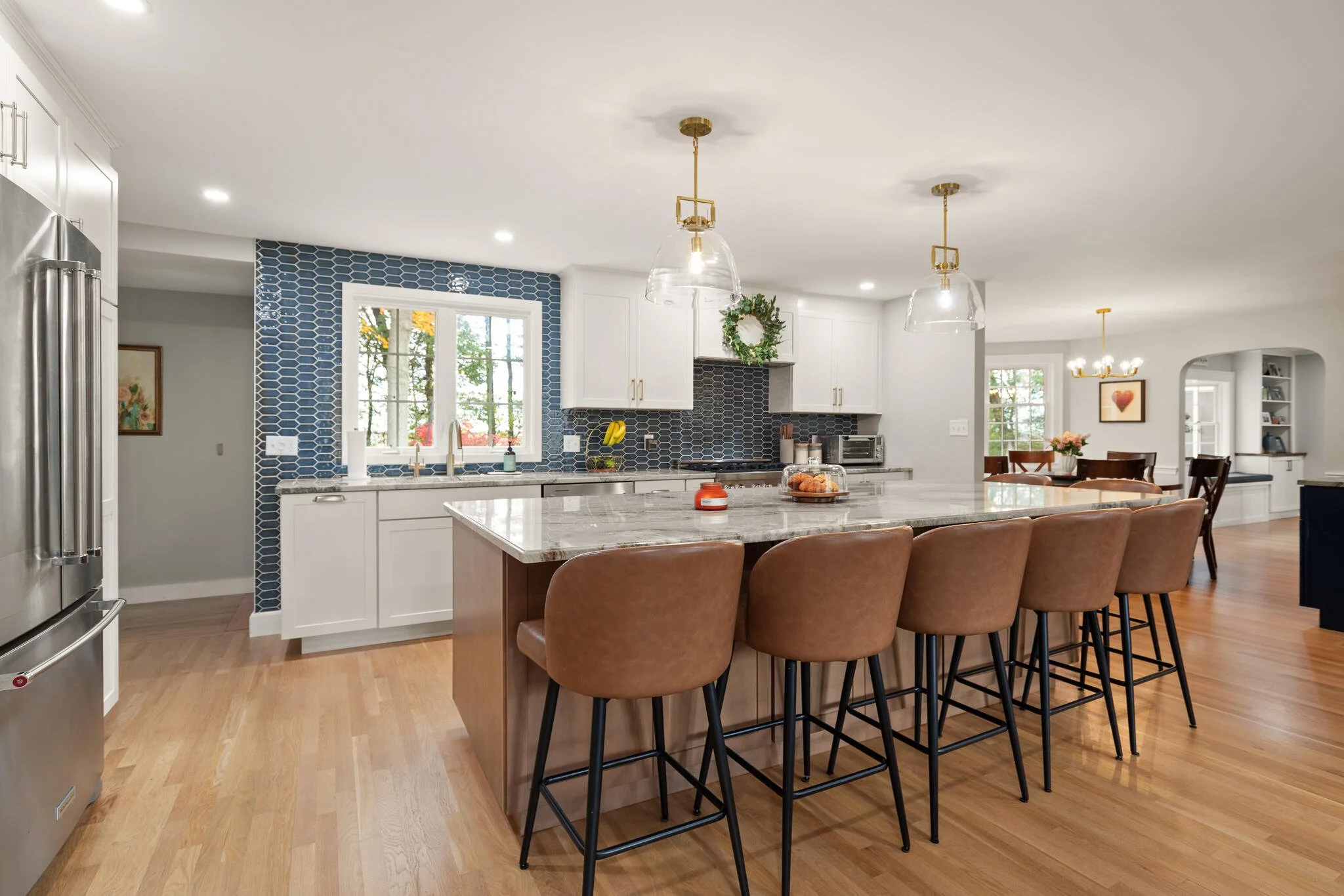 27 Outlook Rd Wakefield MA 01880 USA-007-009-Kitchen dining3-MLS_Size.jpg