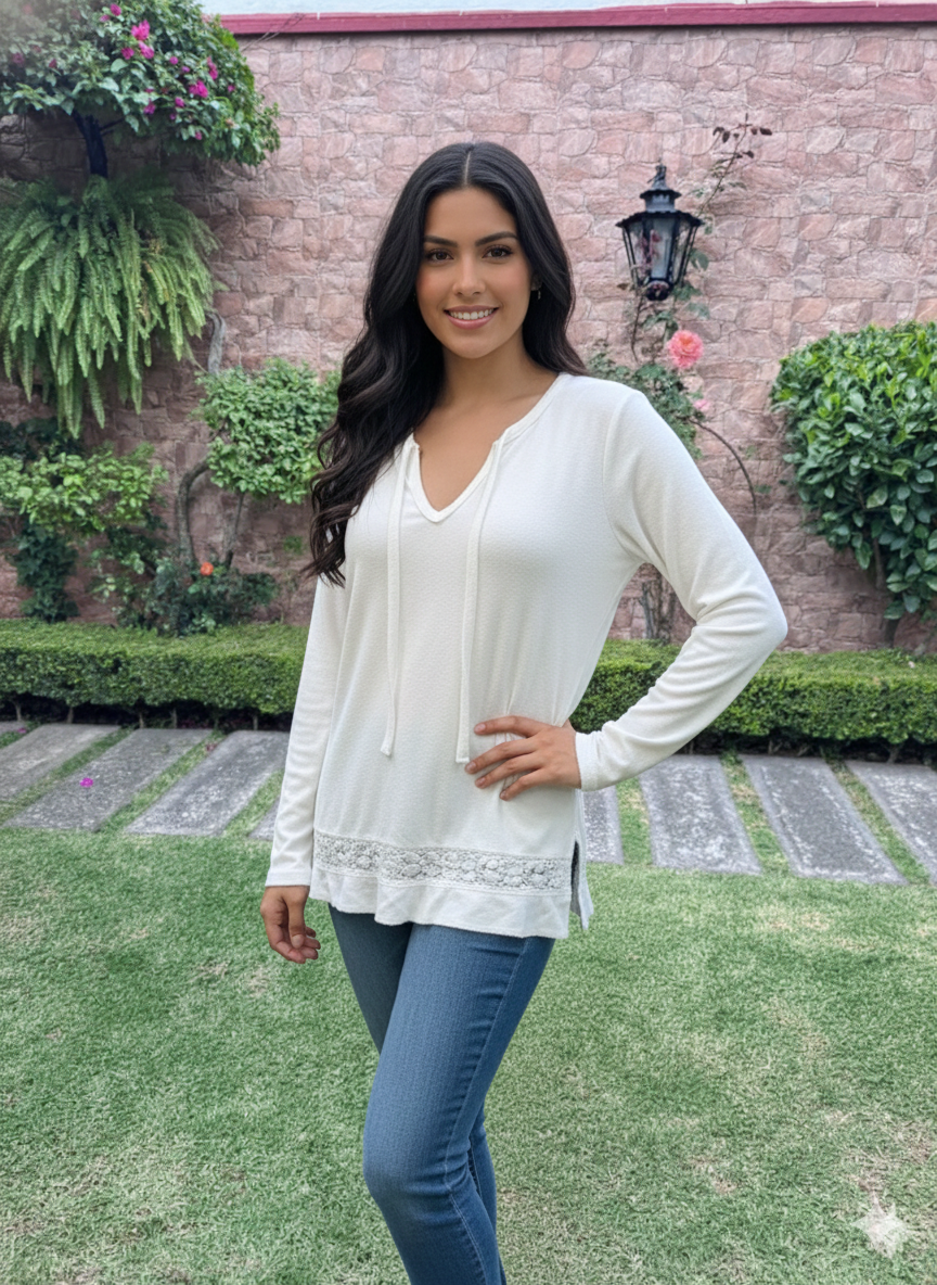 Banana Republic Talla M - Blusa Blanca de Algodón con Textura Terciopelo y Detalle de Encaje