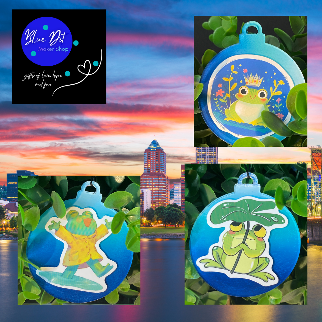 Frogs - plastic 1.png