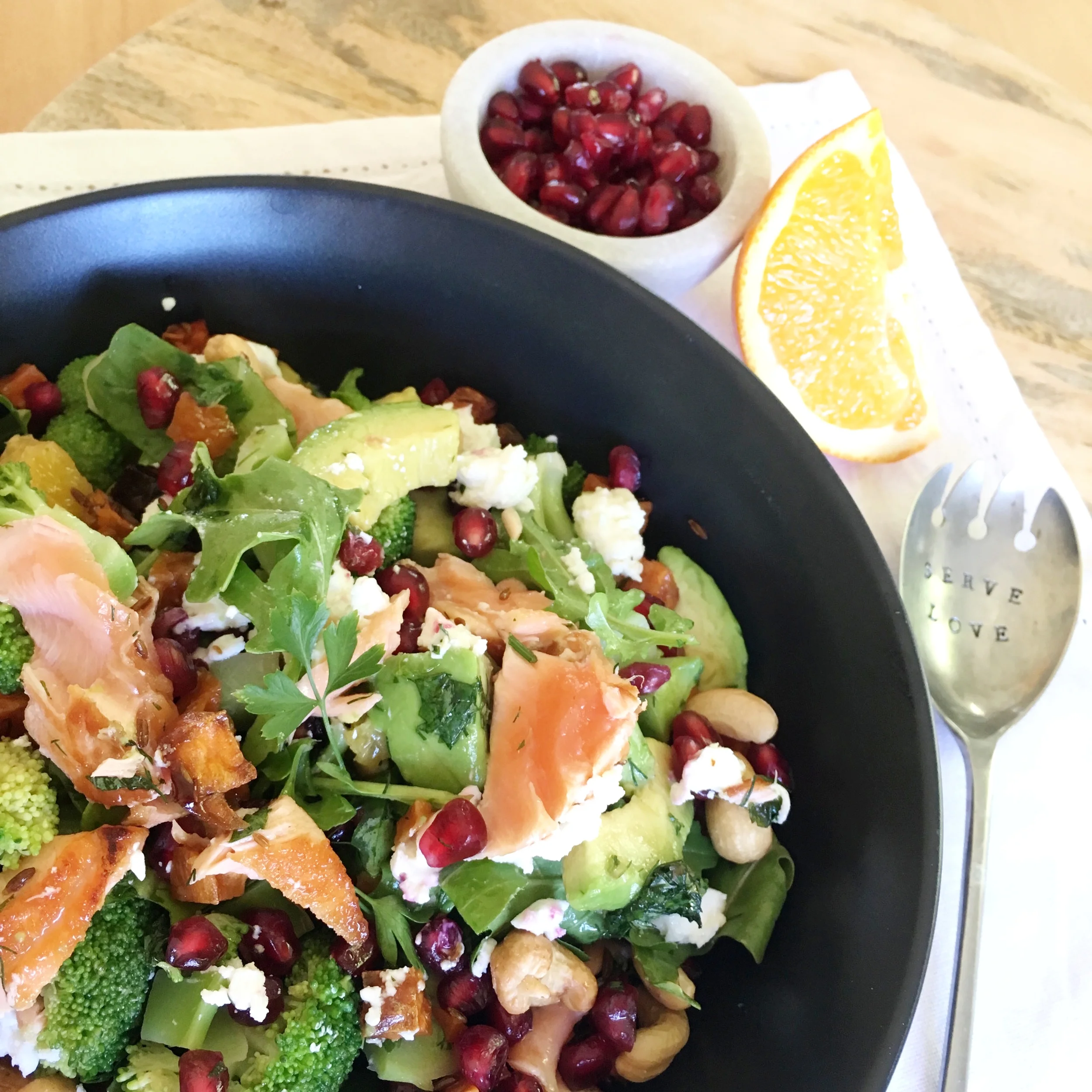 SIX STEPS TO A SPLENDIDLY SATISFYING SALAD