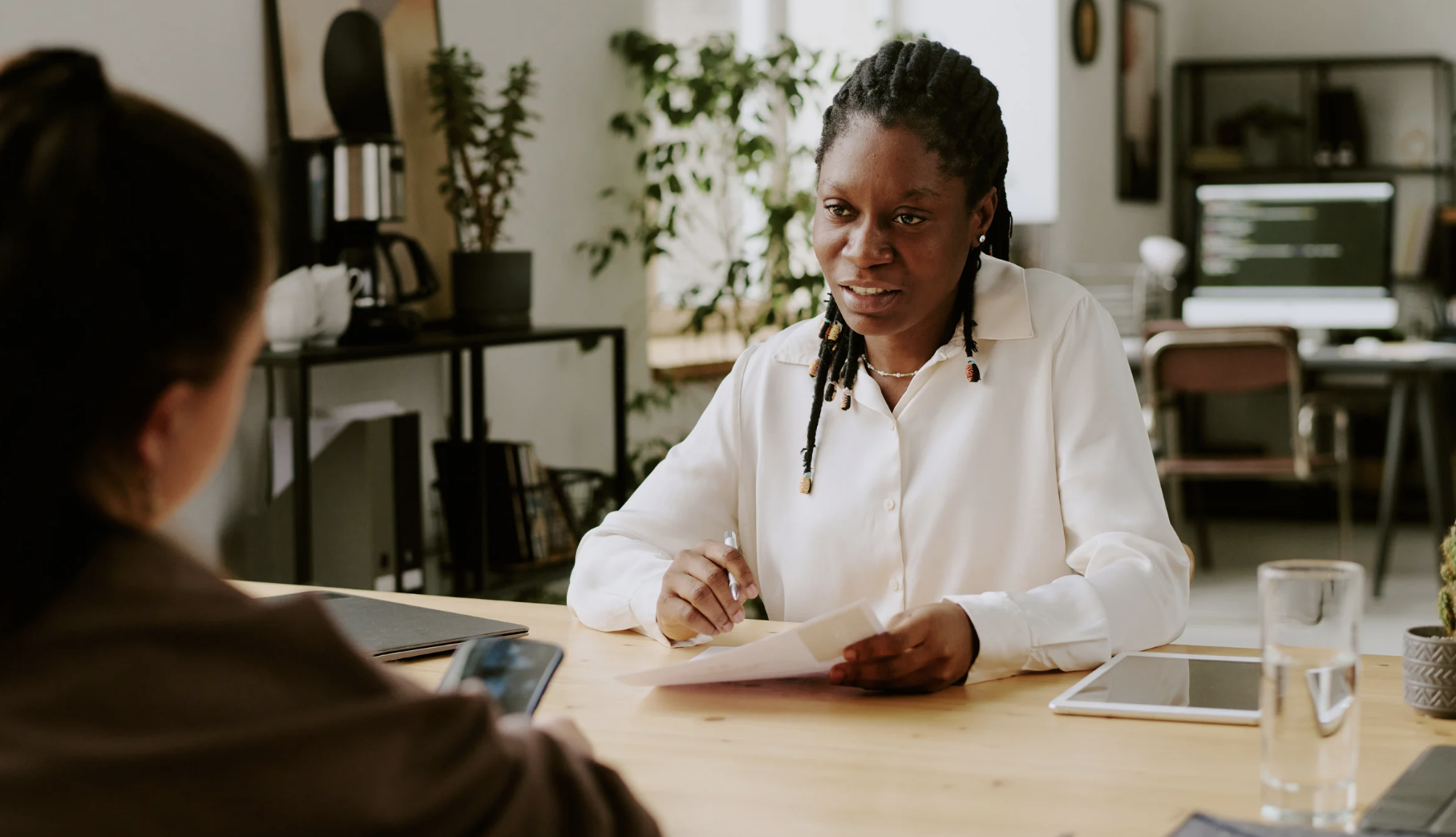 Executive coaching session with Black woman leader